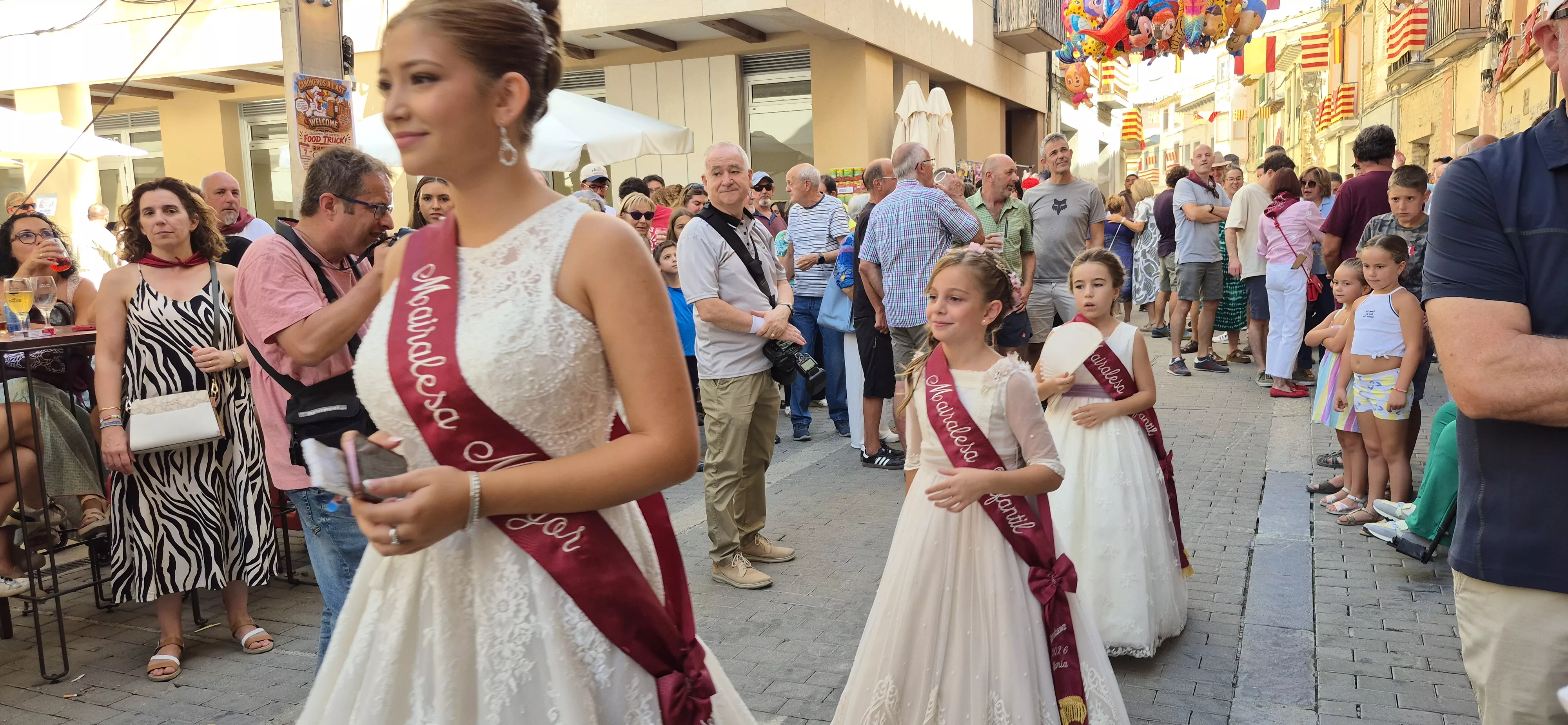 Imágenes del inicio de las fiestas de Almudévar 2026. Foto Myriam Martínez