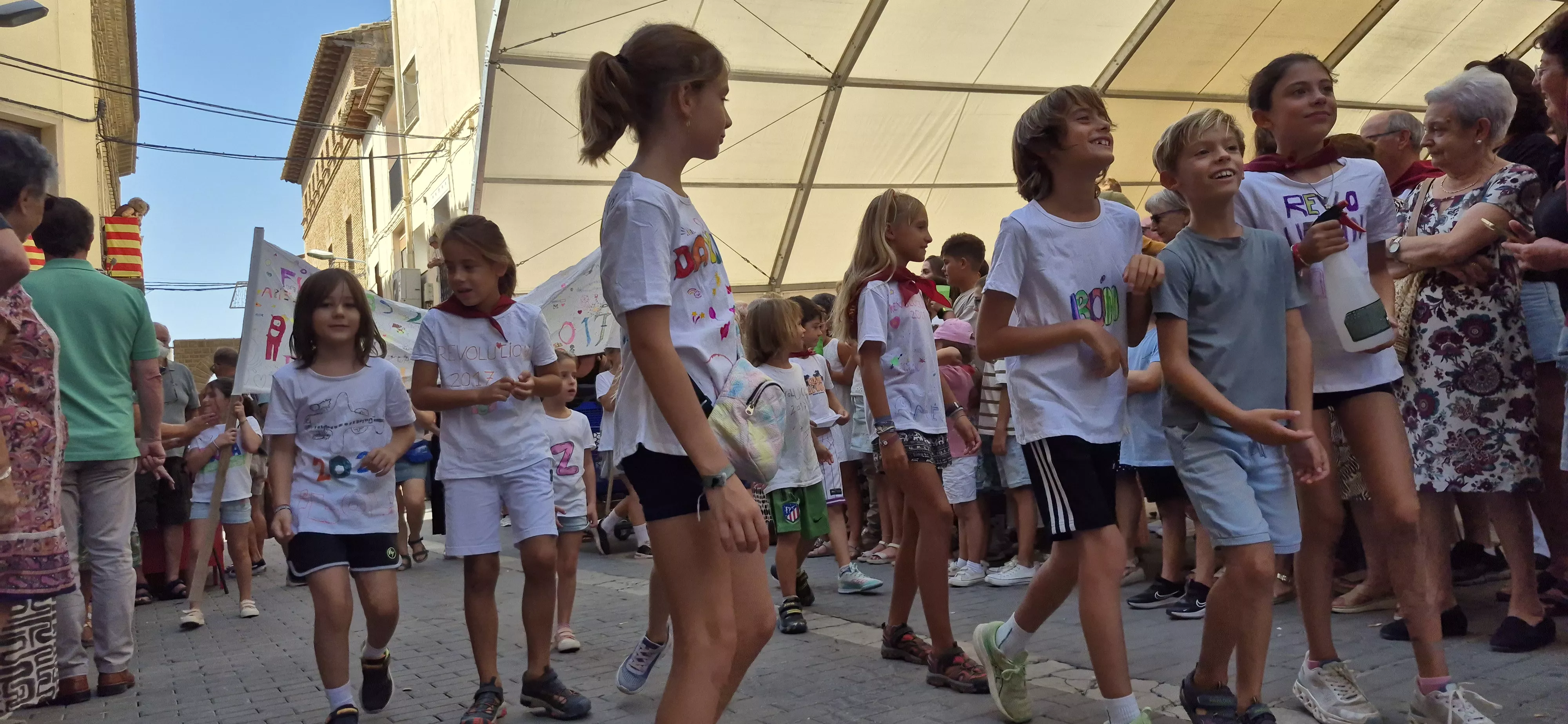 Imágenes del inicio de las fiestas de Almudévar 2026. Foto Myriam Martínez