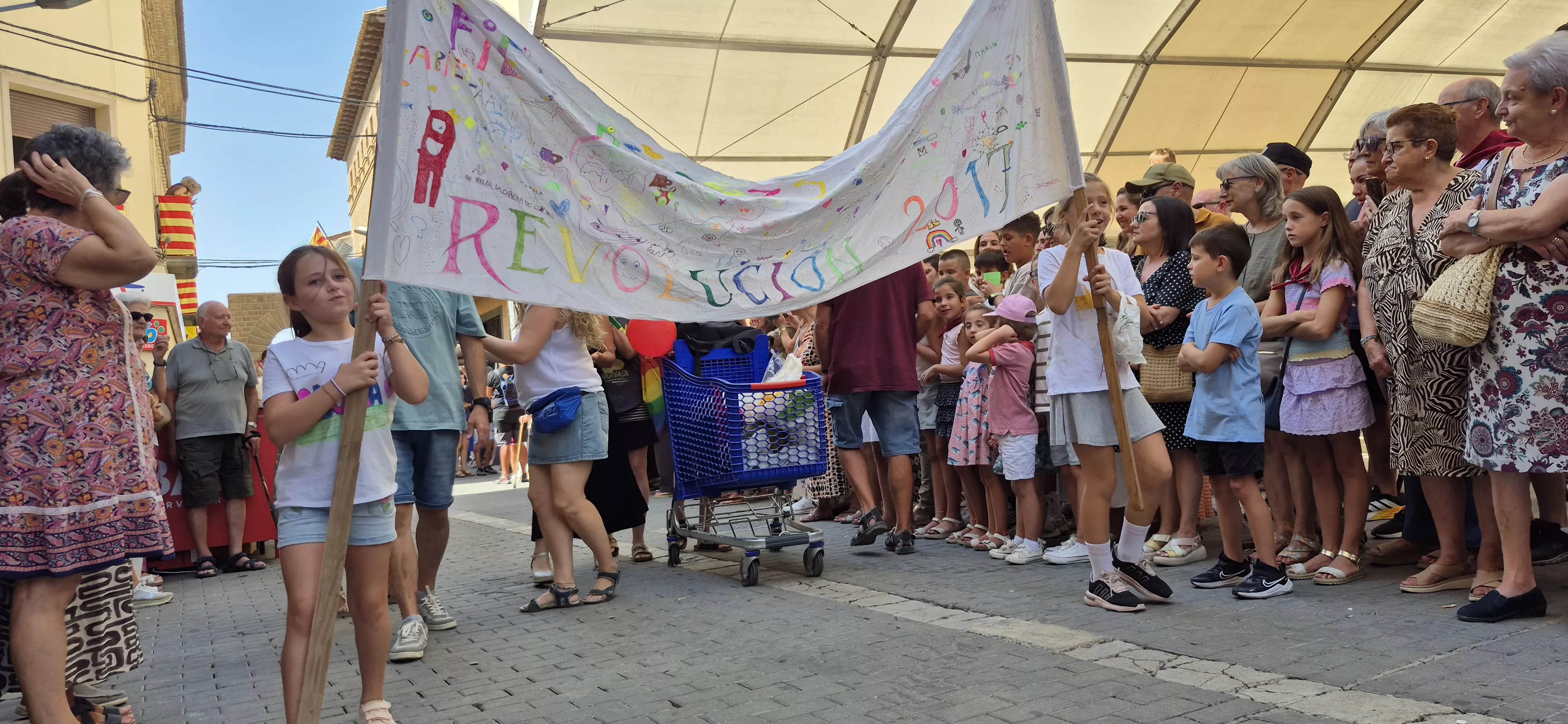 Imágenes del inicio de las fiestas de Almudévar 2026. Foto Myriam Martínez