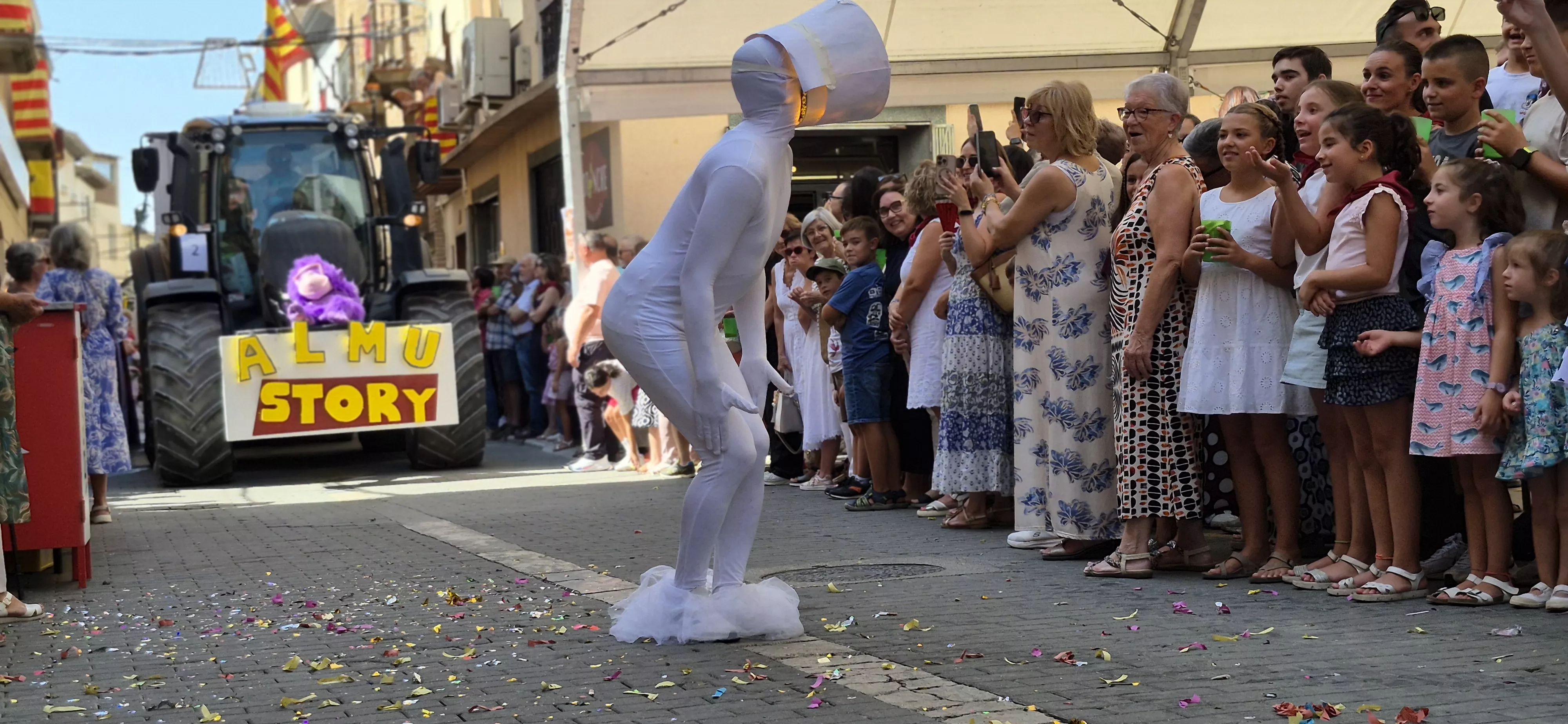Imágenes del inicio de las fiestas de Almudévar 2026. Foto Myriam Martínez