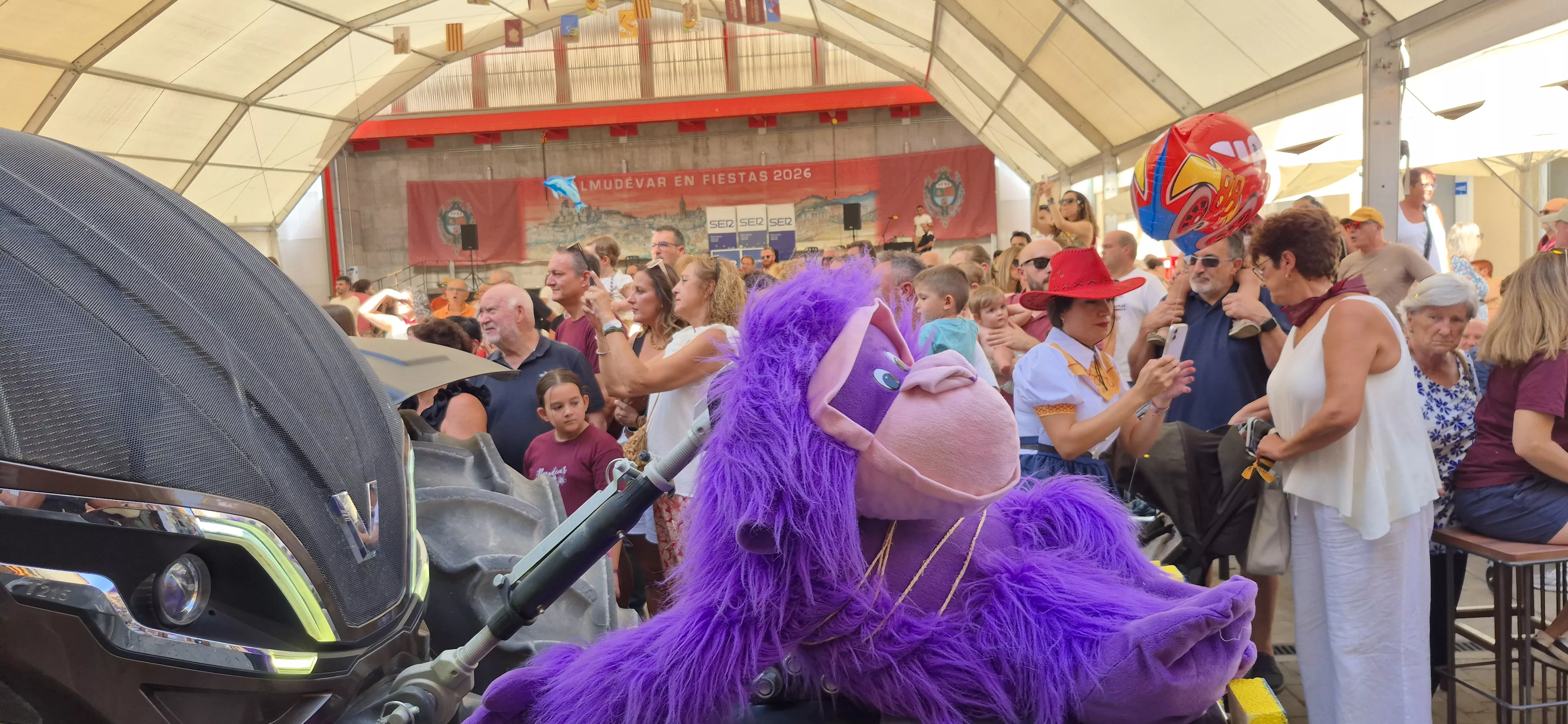 Imágenes del inicio de las fiestas de Almudévar 2026. Foto Myriam Martínez
