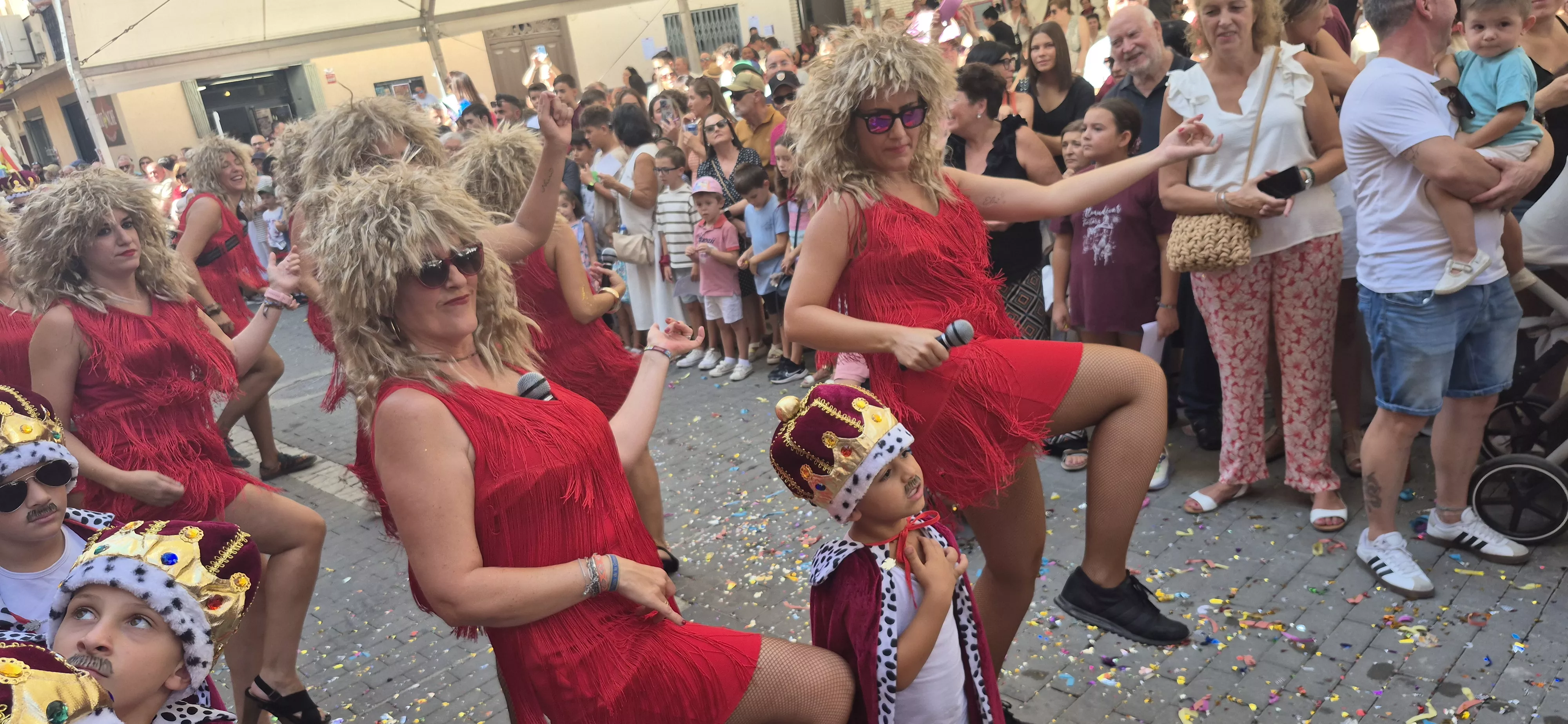 Imágenes del inicio de las fiestas de Almudévar 2026. Foto Myriam Martínez