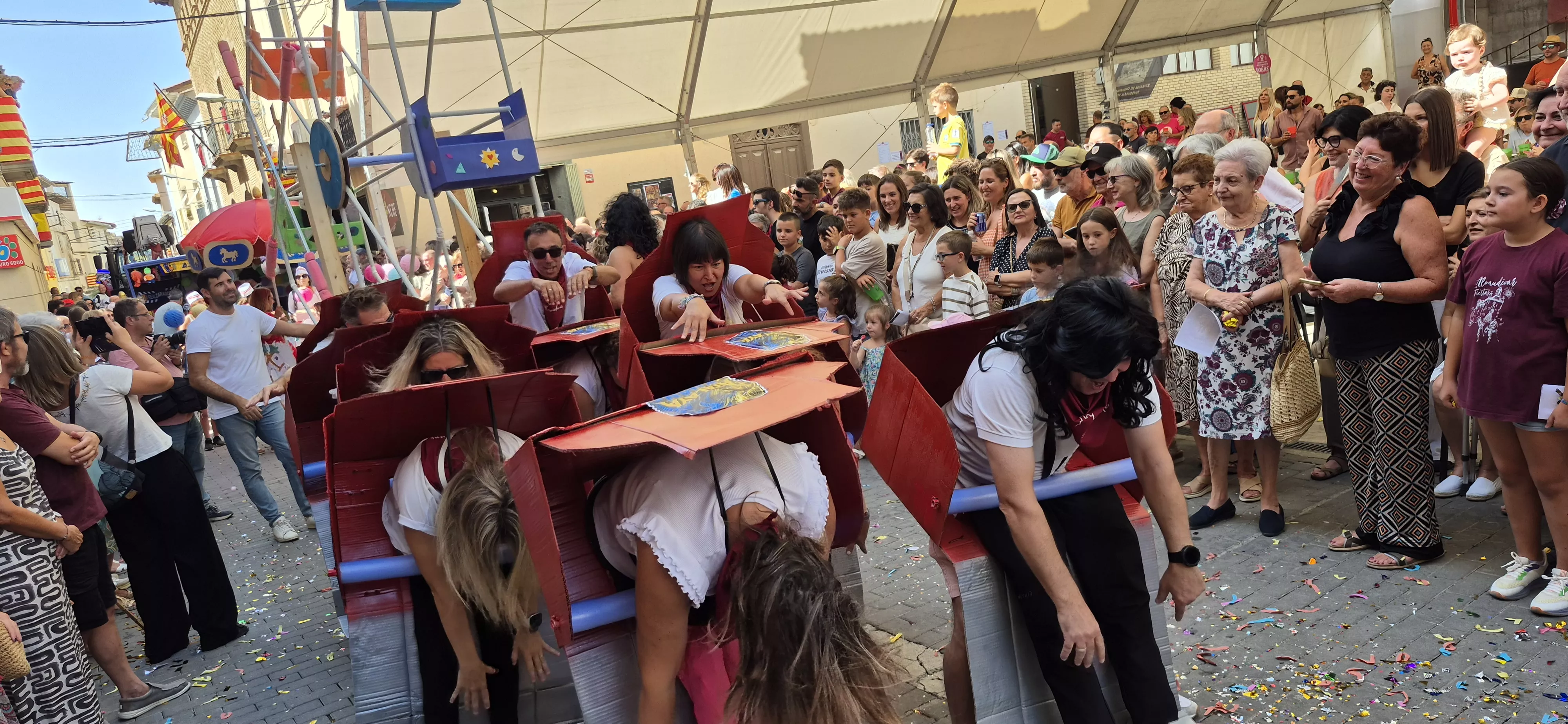 Imágenes del inicio de las fiestas de Almudévar 2026. Foto Myriam Martínez