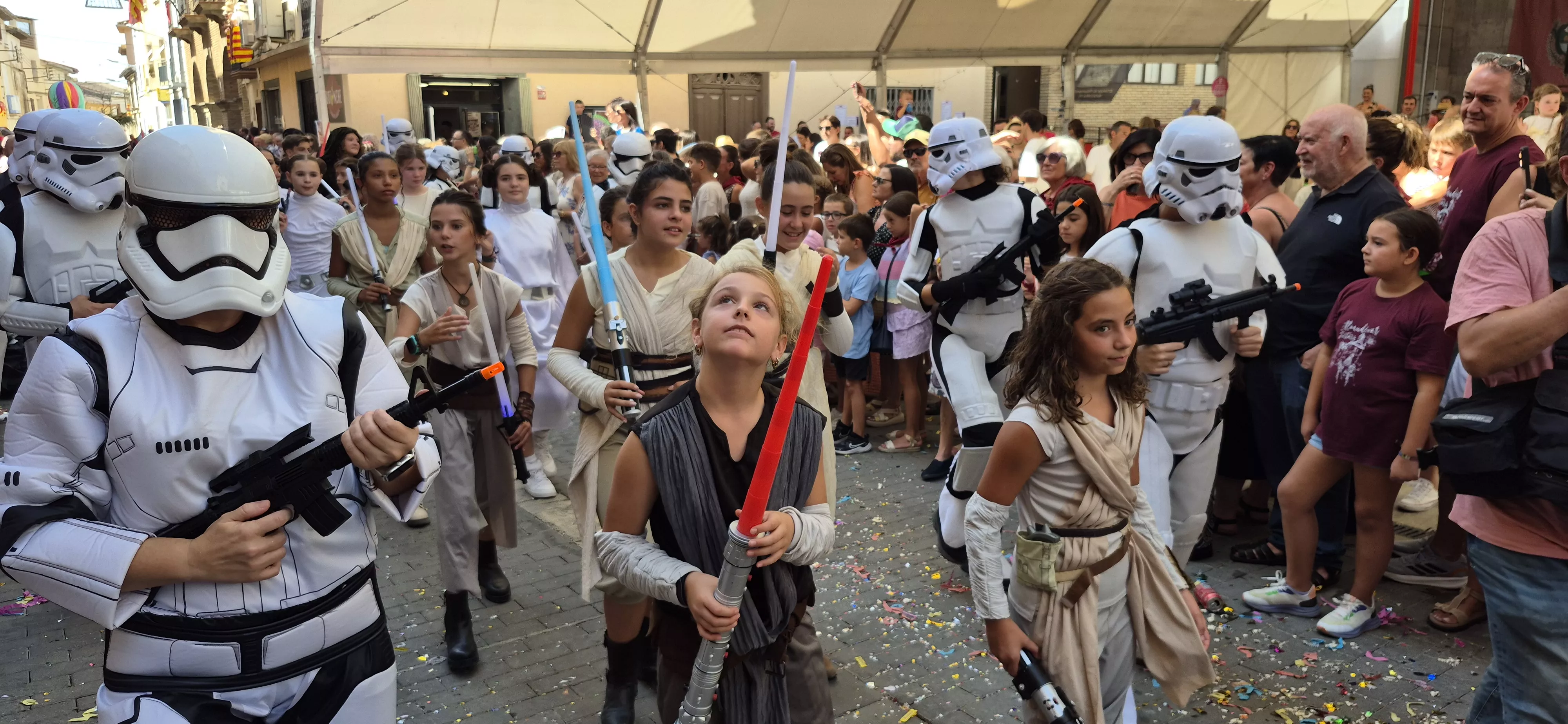 Imágenes del inicio de las fiestas de Almudévar 2026. Foto Myriam Martínez