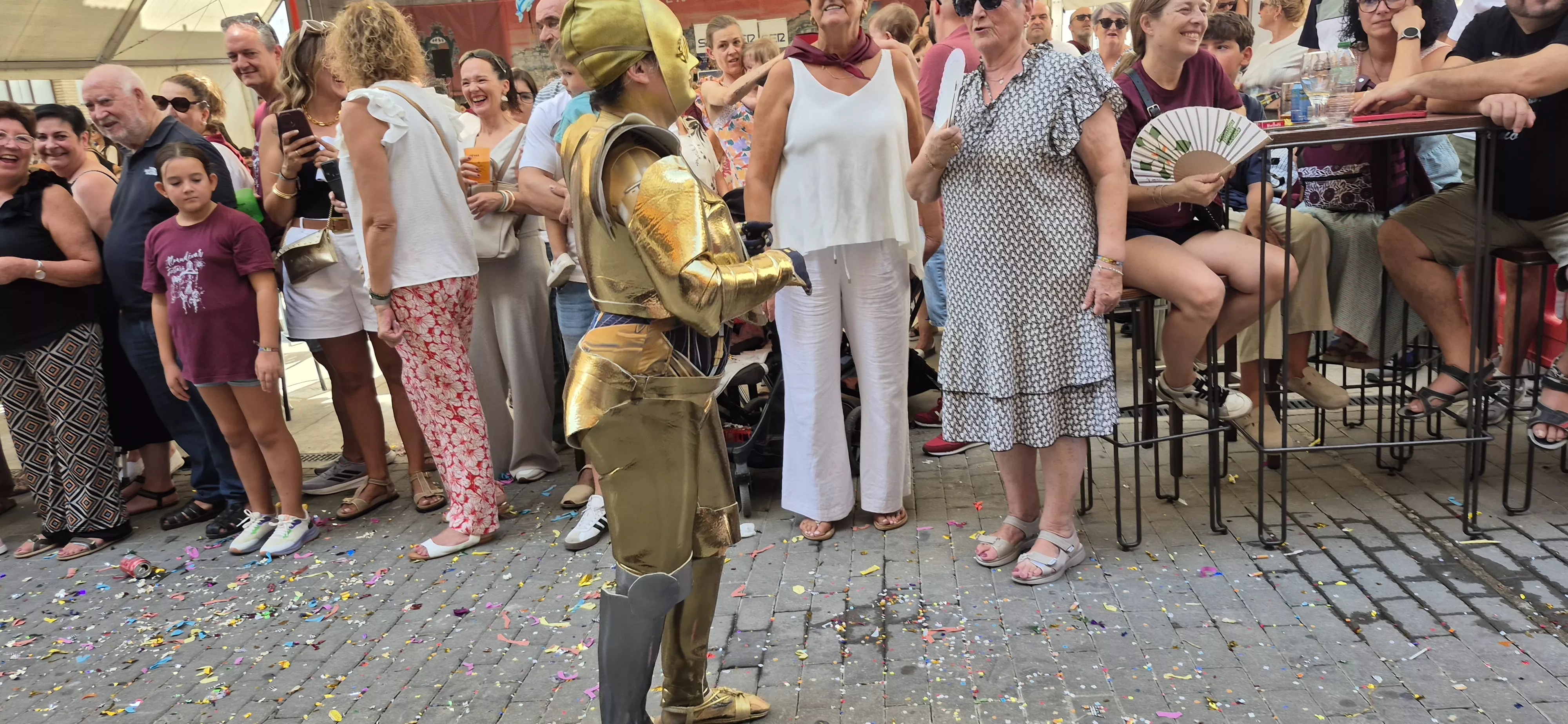 Imágenes del inicio de las fiestas de Almudévar 2026. Foto Myriam Martínez
