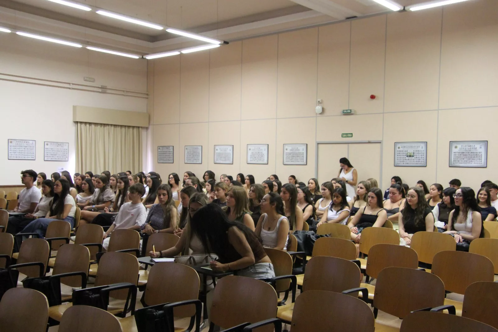Inicio del curso en la Facultad de Ciencias Humanas y de la Educación. Foto Carlos Neofato