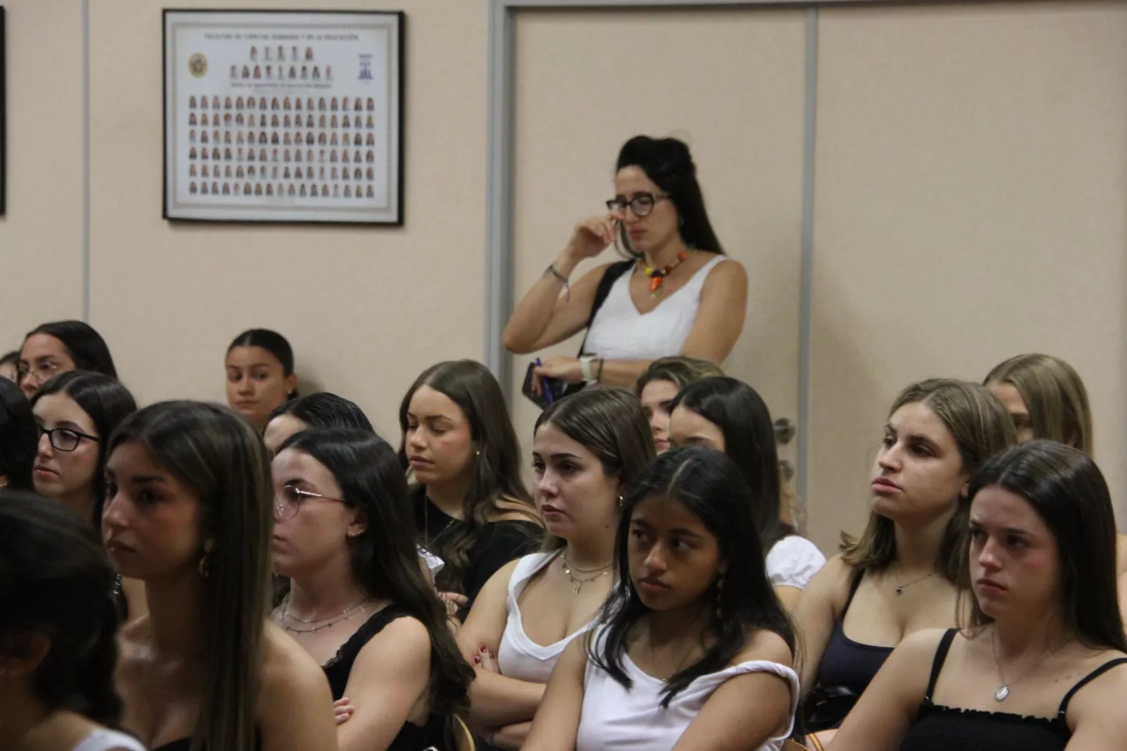 Inicio del curso en la Facultad de Ciencias Humanas y de la Educación. Foto Carlos Neofato
