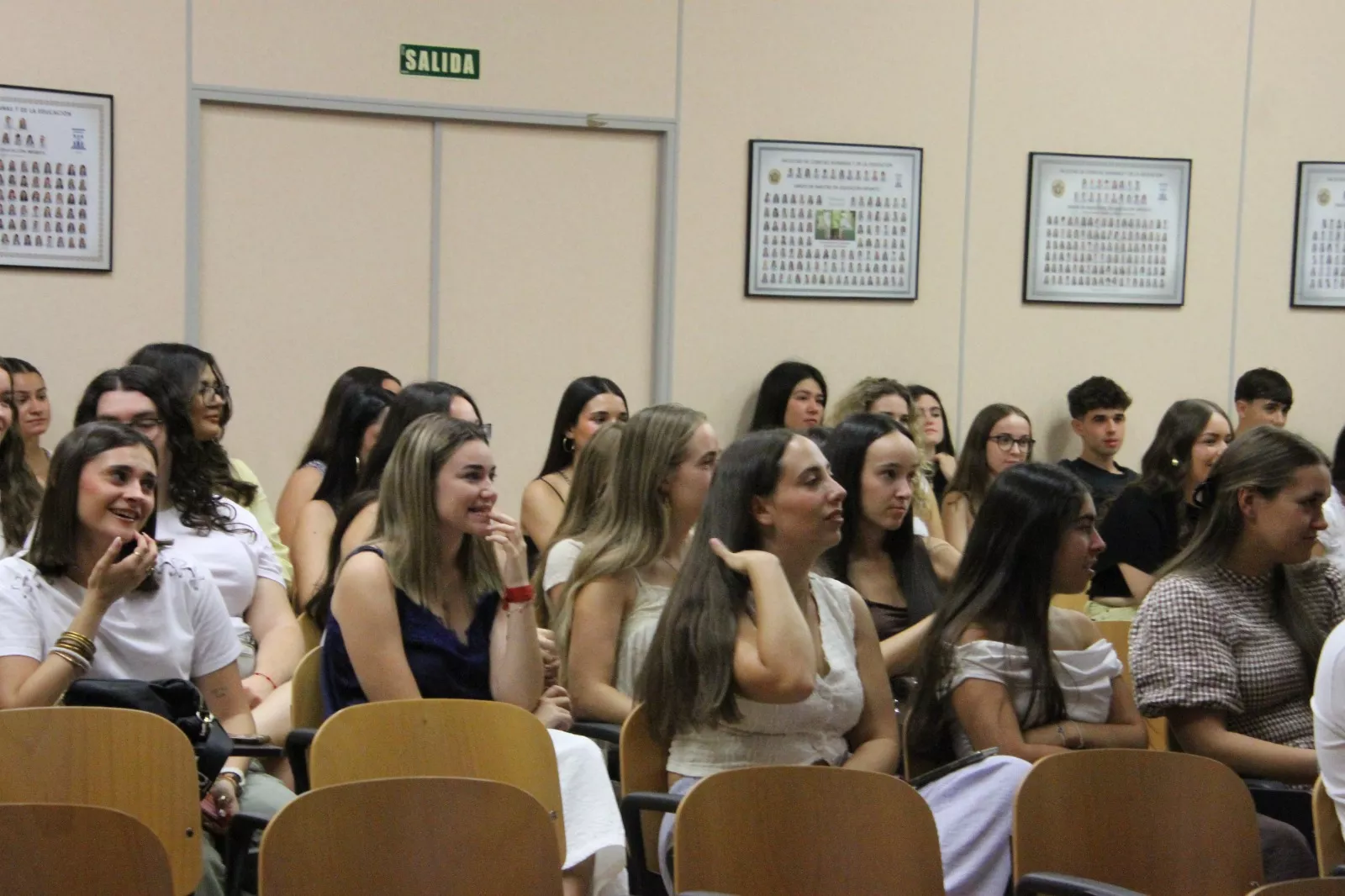 Inicio del curso en la Facultad de Ciencias Humanas y de la Educación. Foto Carlos Neofato