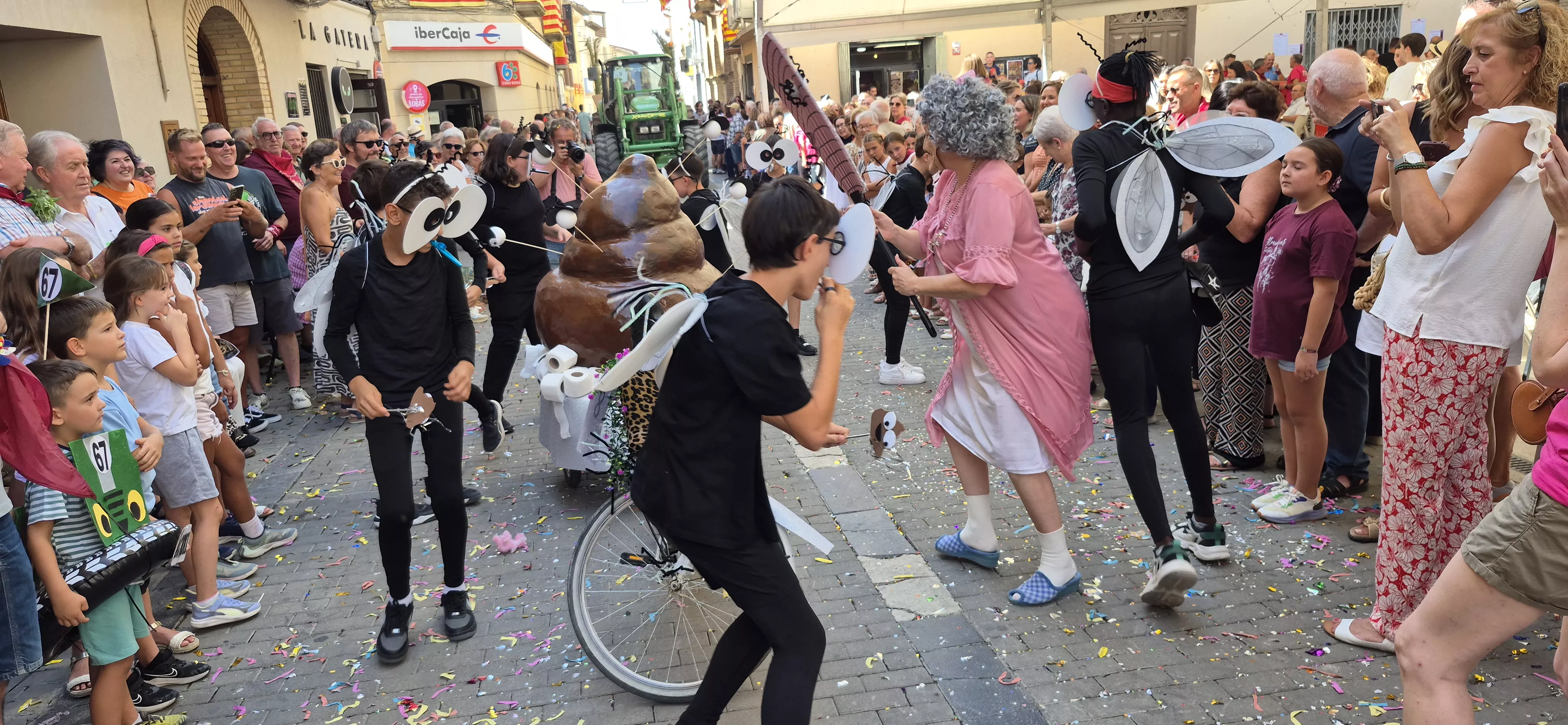 Imágenes del inicio de las fiestas de Almudévar 2026. Foto Myriam Martínez
