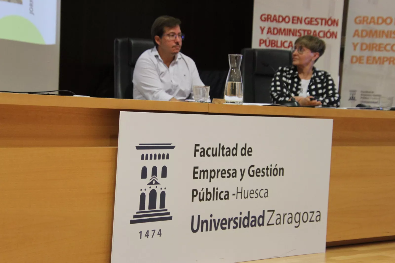 Inicio del curso de ADE y Gestión y Administración de Empresas. Foto Carlos Neofato