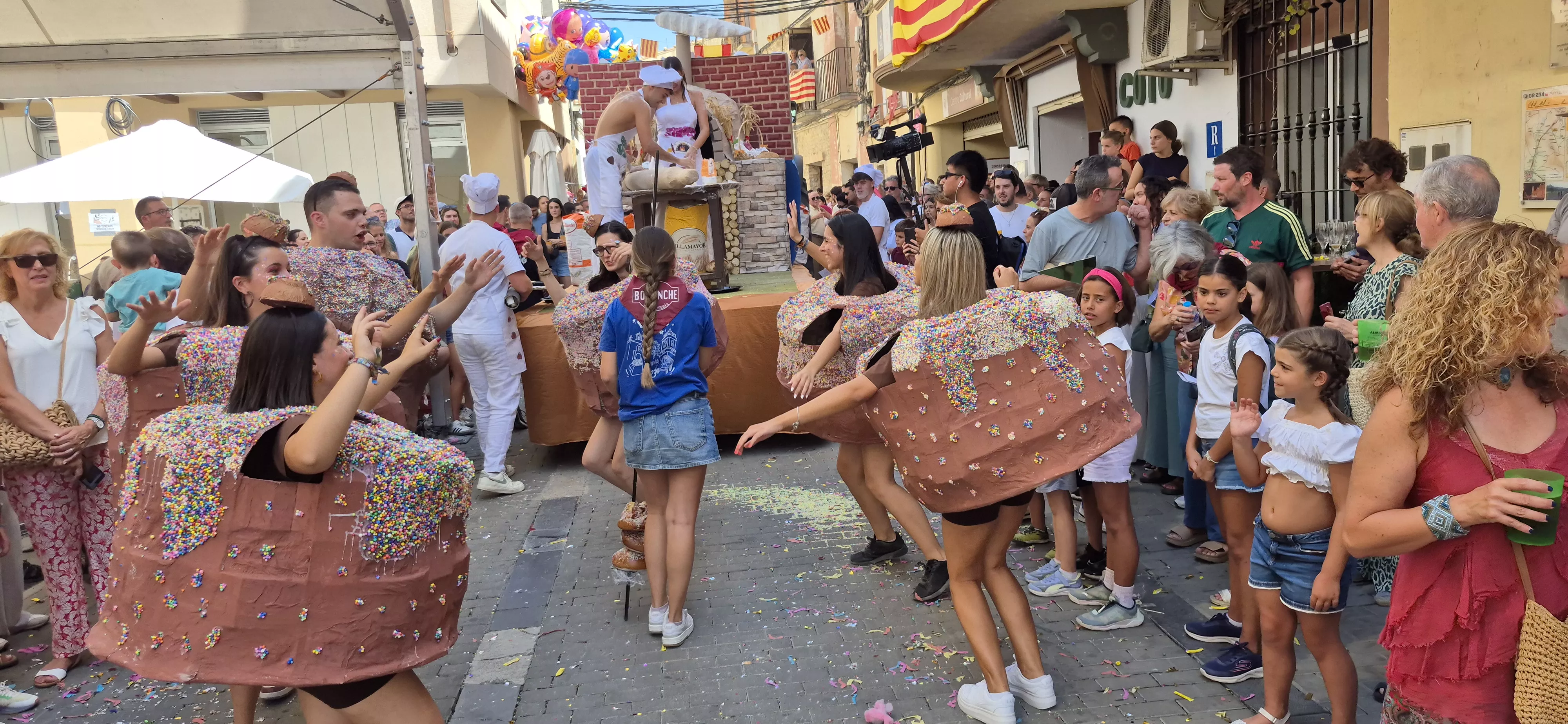 Imágenes del inicio de las fiestas de Almudévar 2026. Foto Myriam Martínez