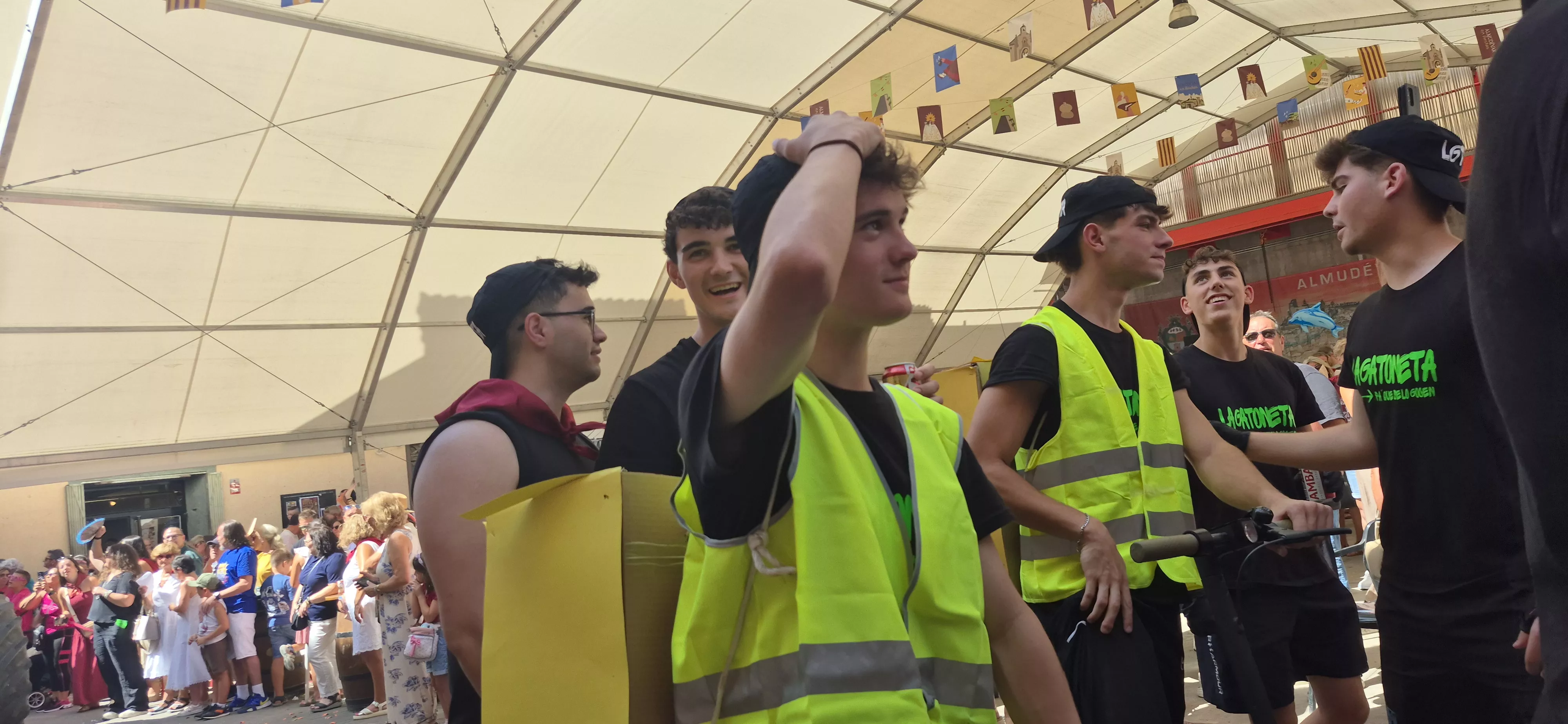 Imágenes del inicio de las fiestas de Almudévar 2026. Foto Myriam Martínez