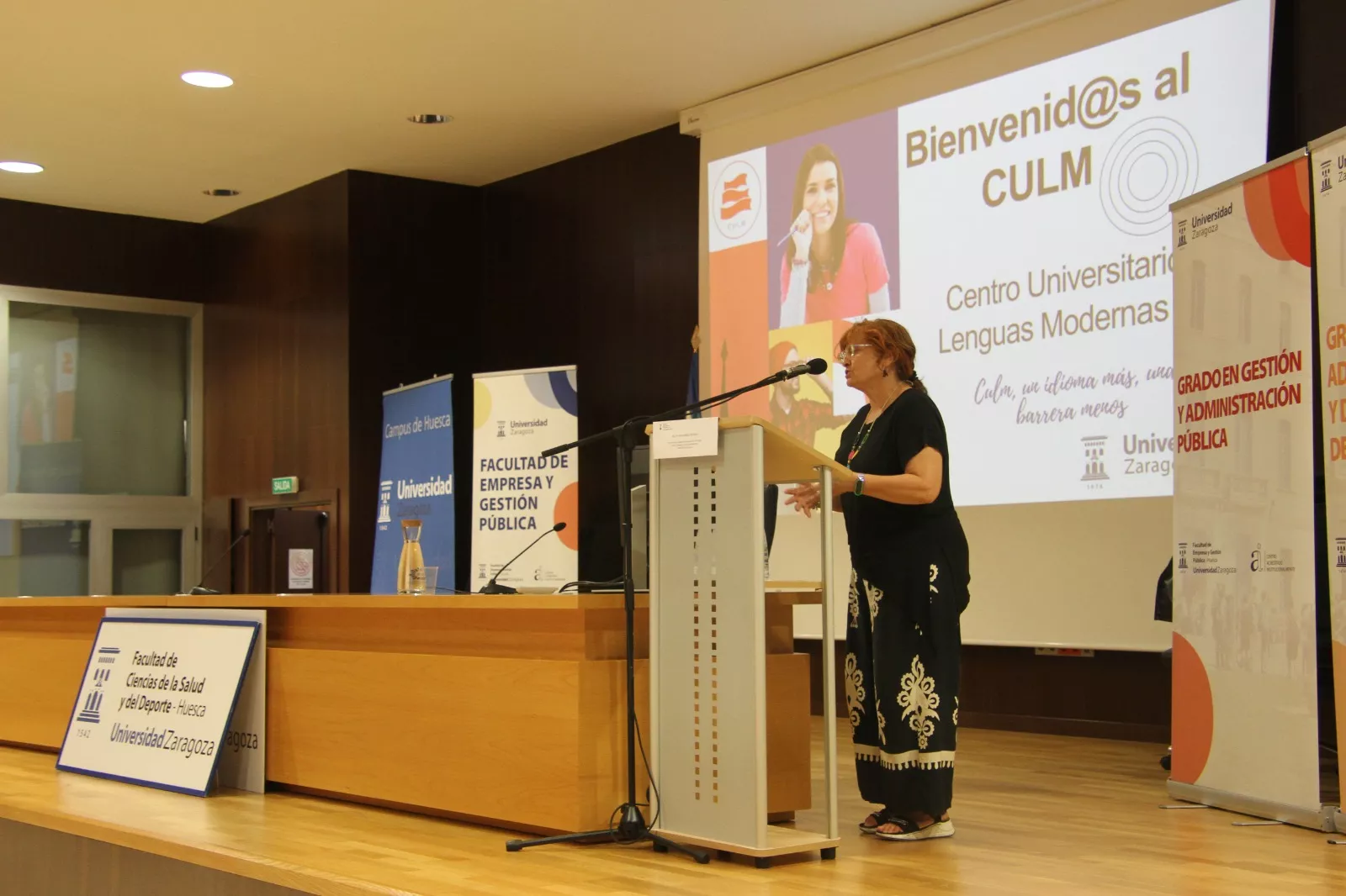 Inicio del curso de Ciencias de la Salud y el Deporte. Foto Carlos Neofato