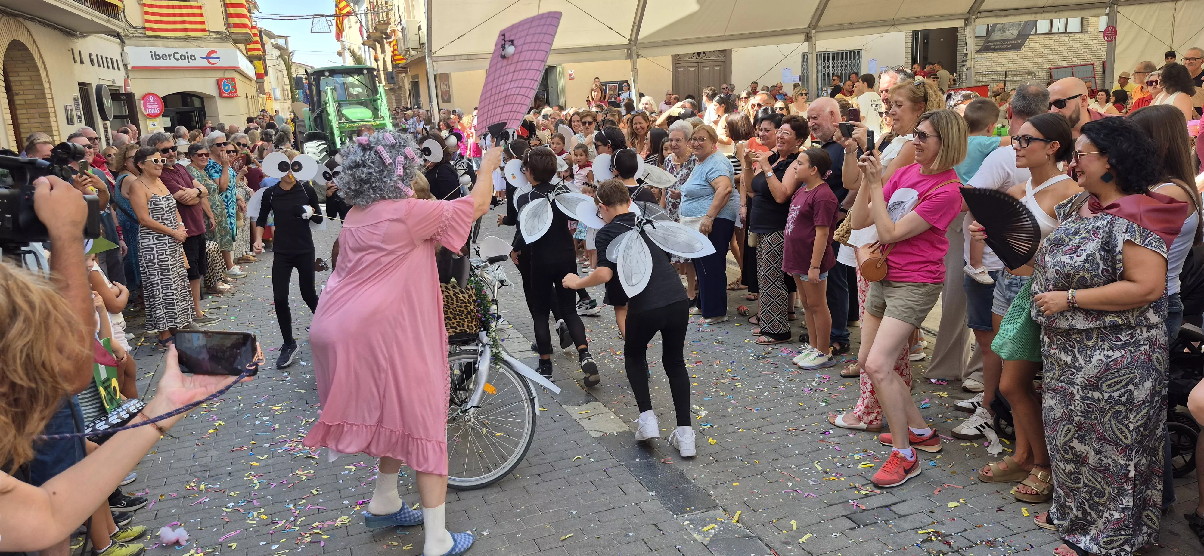 Imágenes del inicio de las fiestas de Almudévar 2026. Foto Myriam Martínez