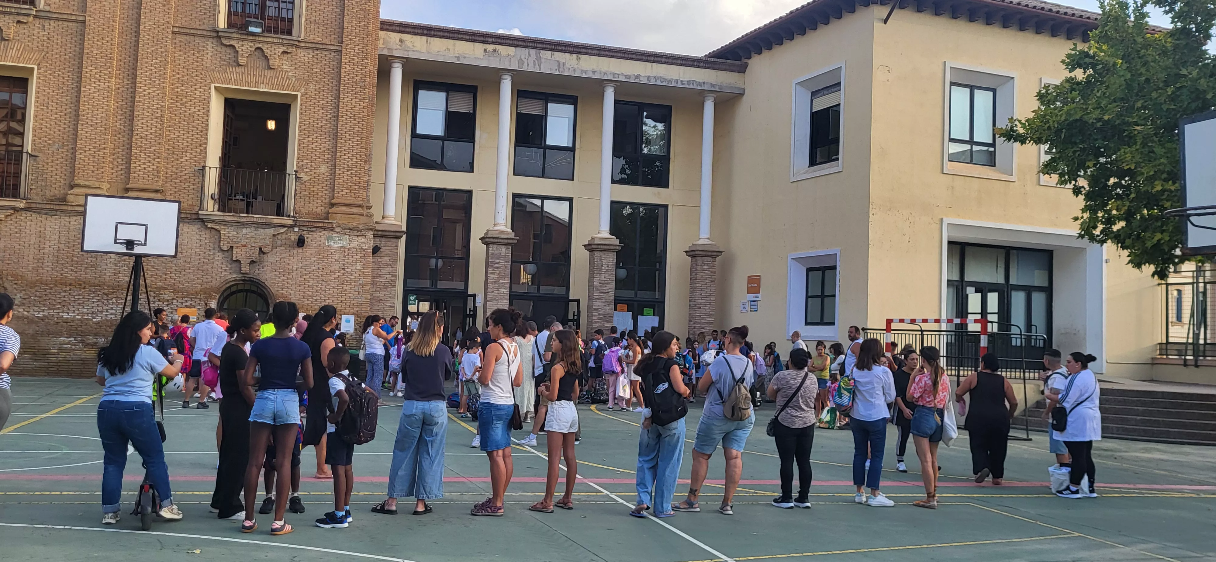 Vuelta al cole de Infantil y Primaria 2026-2027. Foto Mercedes Manterola
