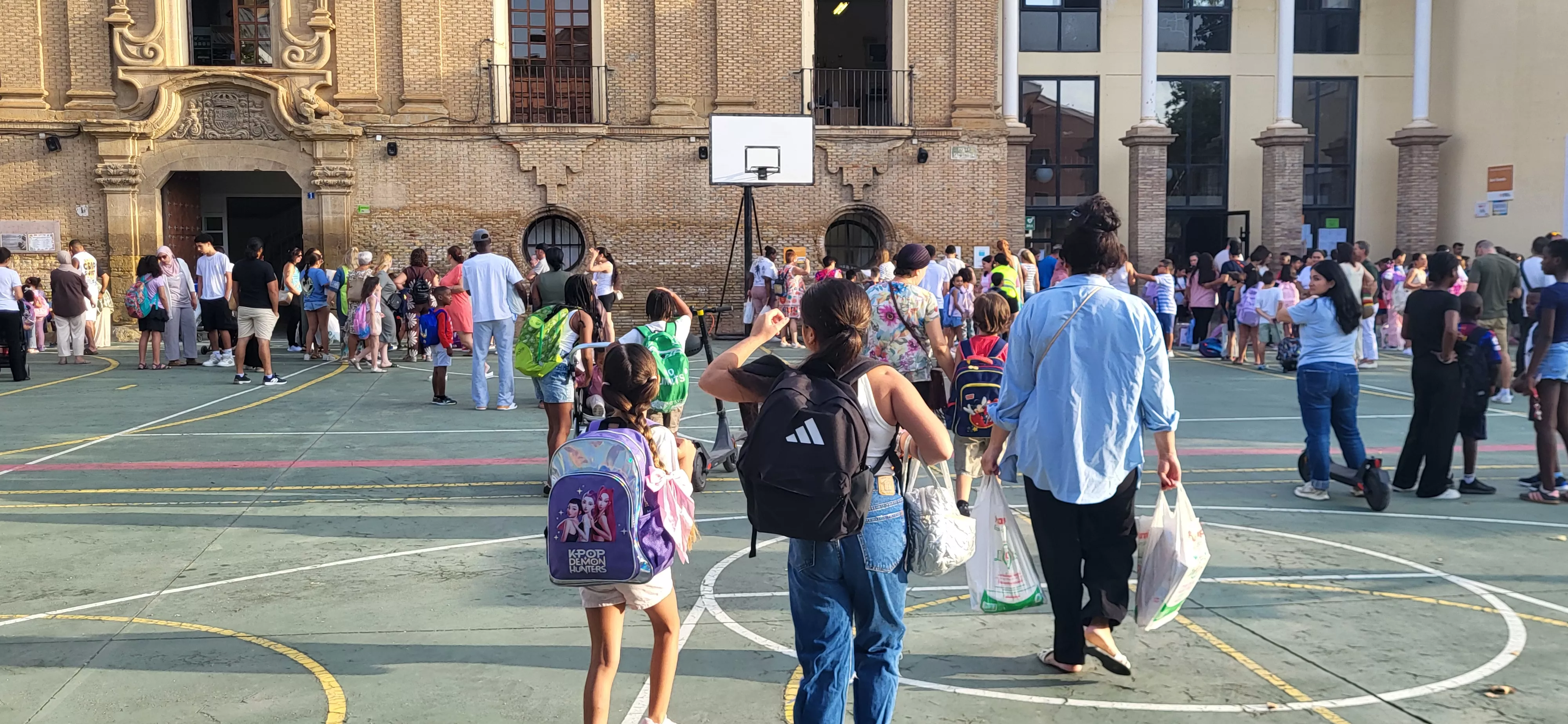 Vuelta al cole de Infantil y Primaria 2026-2027. Foto Mercedes Manterola
