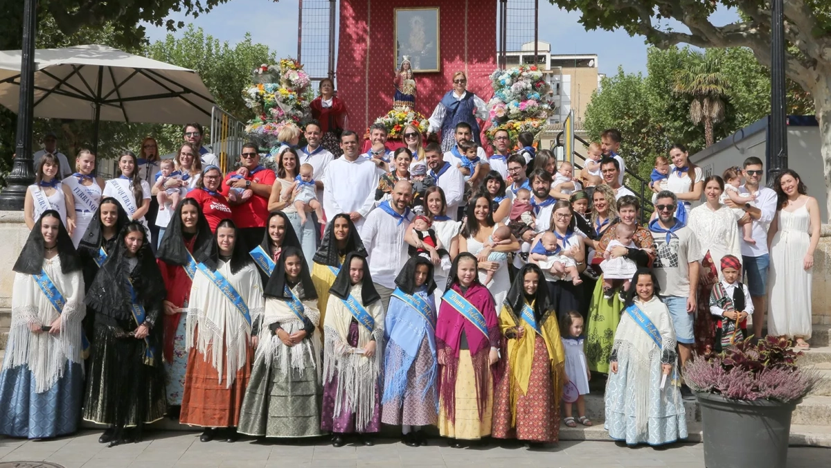 La Virgen del Pueyo reúne a Barbastro en una Ofrenda cargada de emoción
