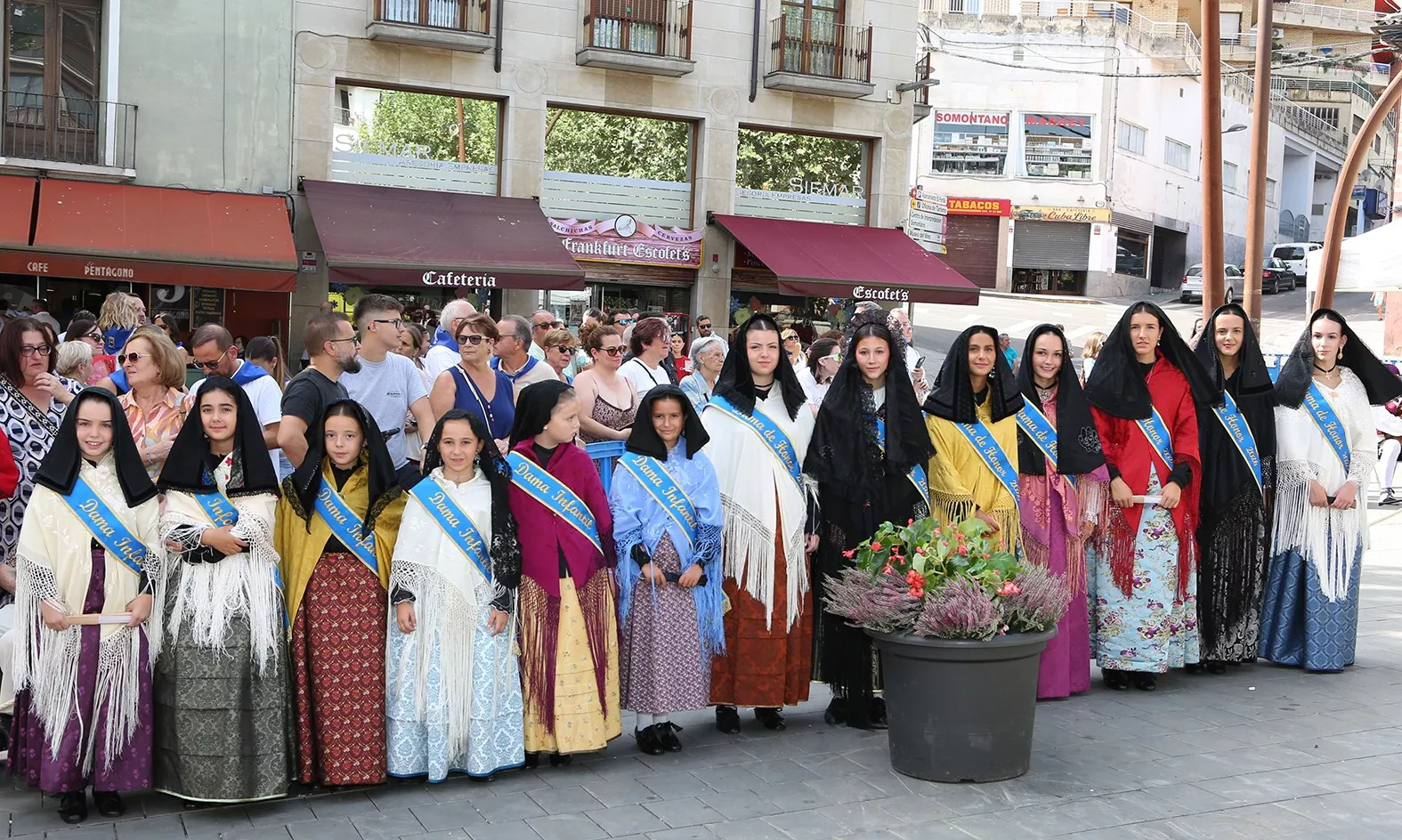 Ofrenda de las Fiestas en Honor de la Natividad de Nuestra Señora de Barbastro.