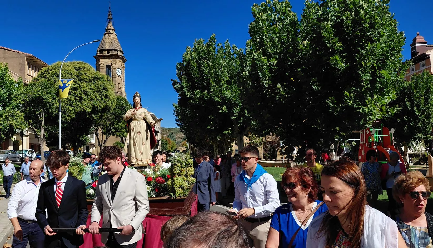 Celebración en Ayerbe del día de Santa Leticia