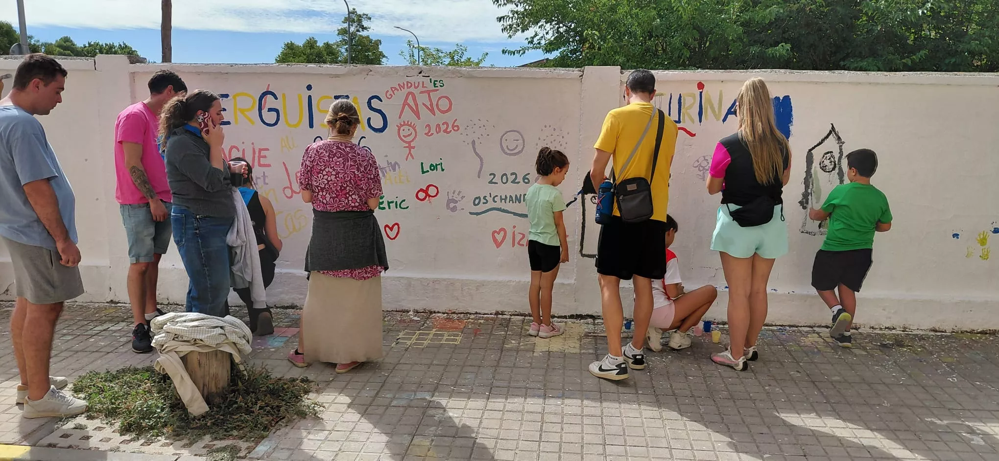 Mural infantil en las fiestas de Ayerbe. 