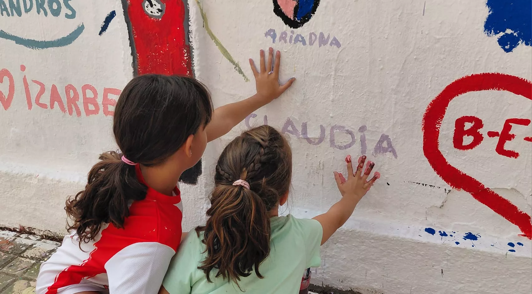 Mural infantil en las fiestas de Ayerbe. 