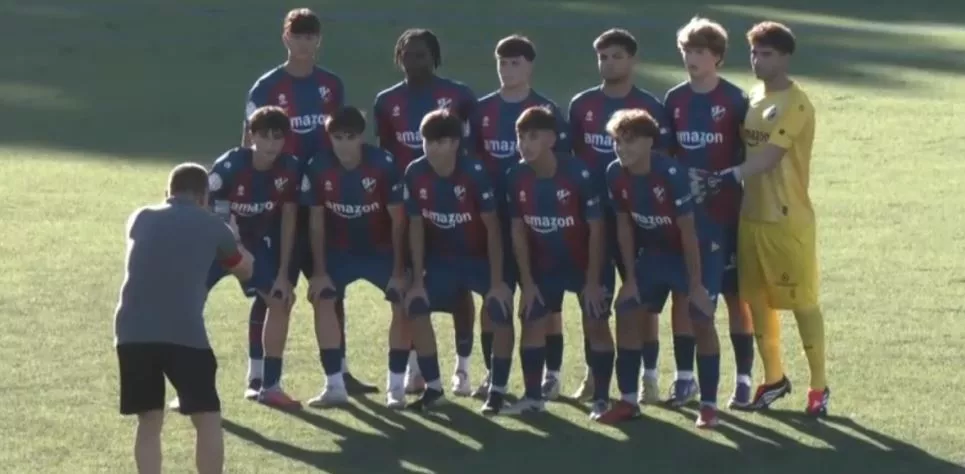 Formación inicial del Huesca.