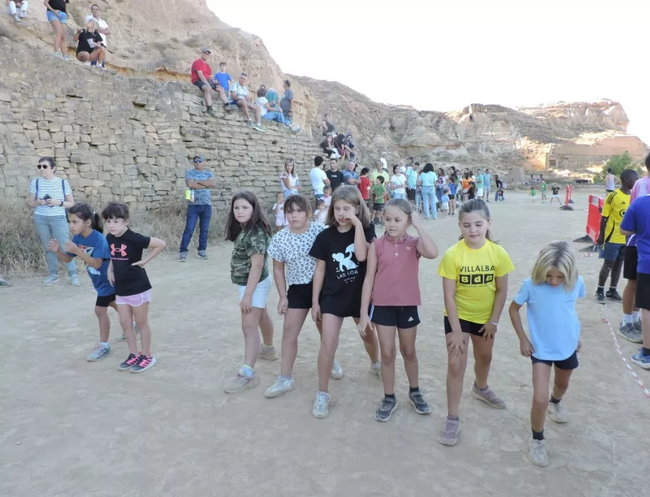 Niñas de 8 y 9 años