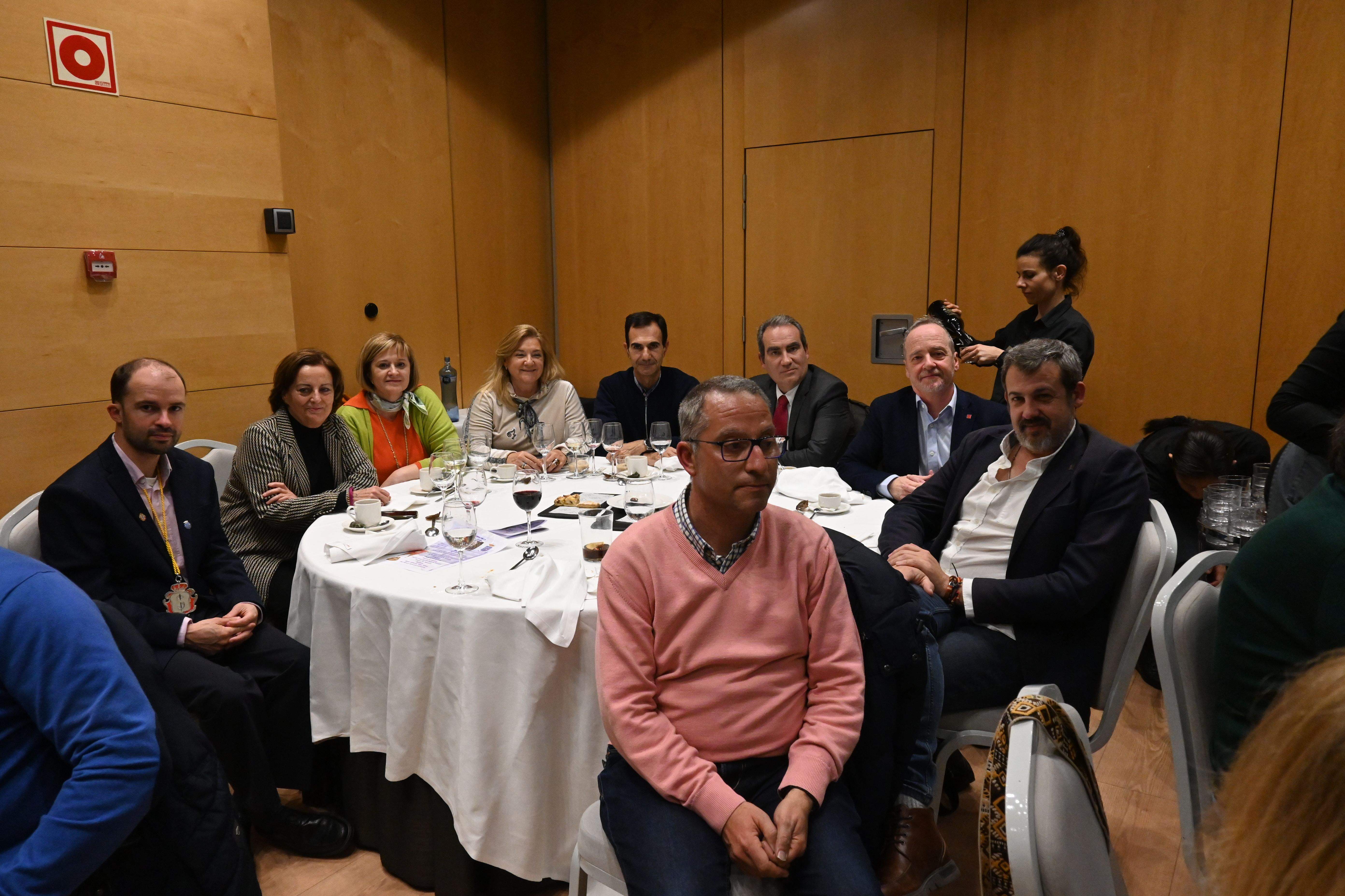 Mesa con autoridades.  Foto Carlos Jalle 