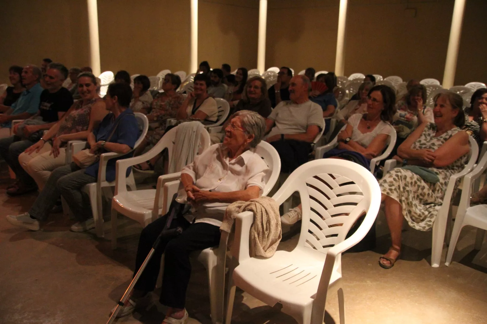 Jesús Peñas y el  Sr. Calaca en Robres. Foto Carlos Neofato