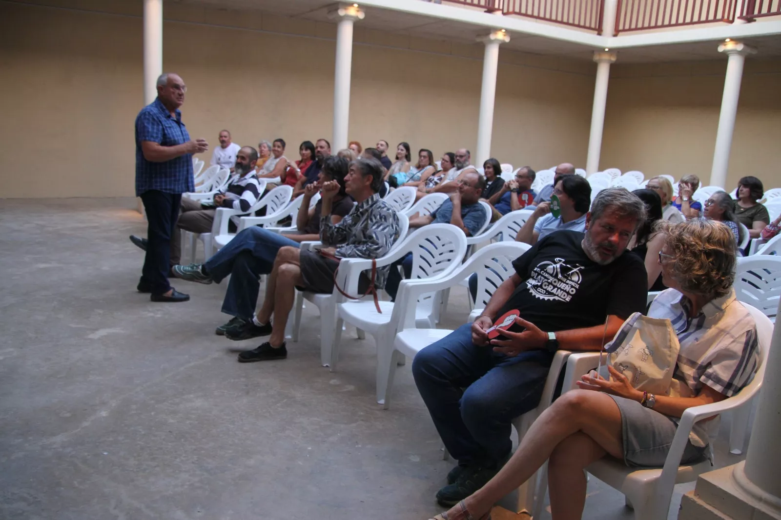 Presentación El meridiano de los Monegros en Robres. Foto Carlos Neofato