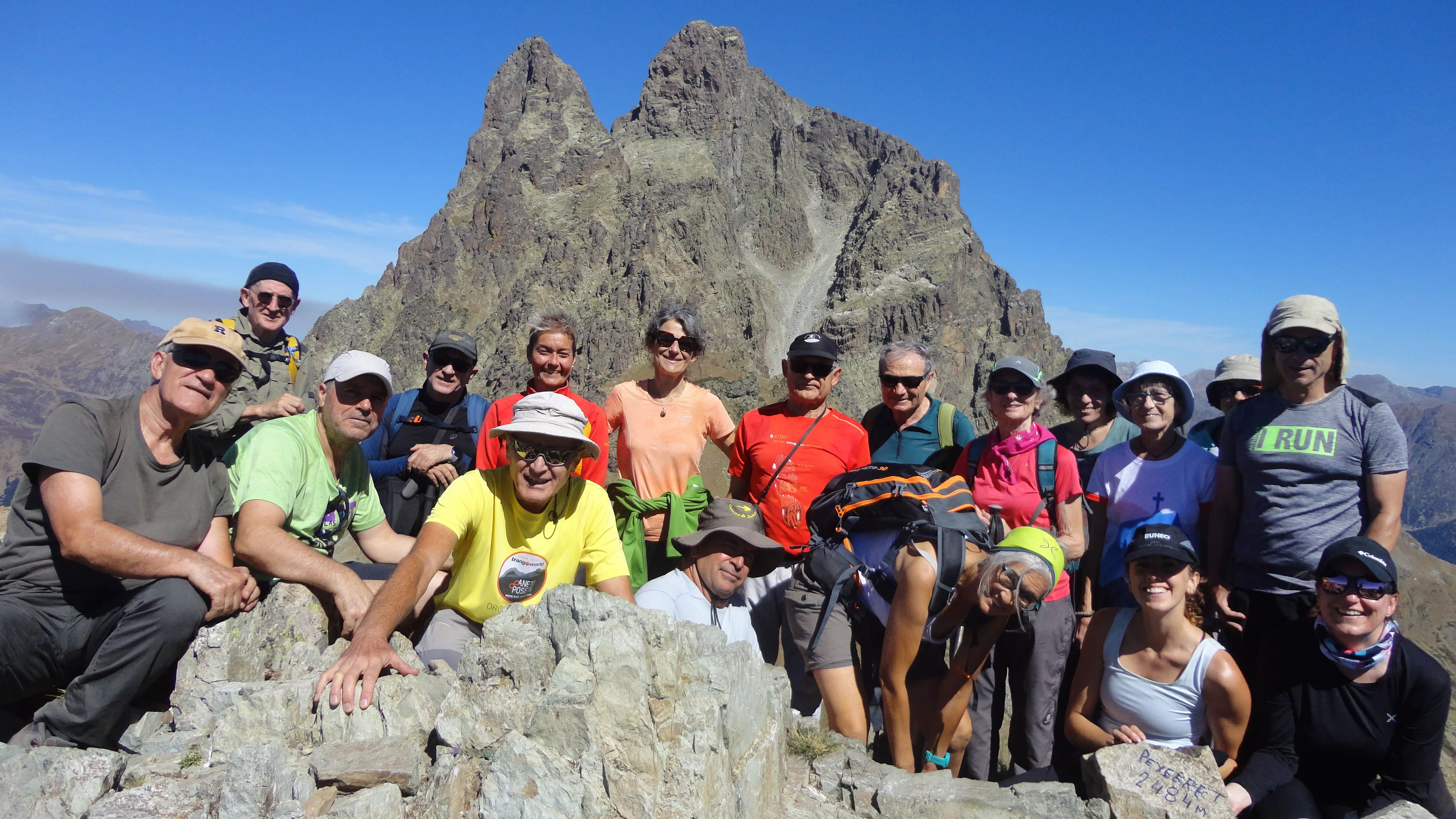 Turismo por el Altoaragón de Peña Guara comienza la temporada con una travesía por Francia