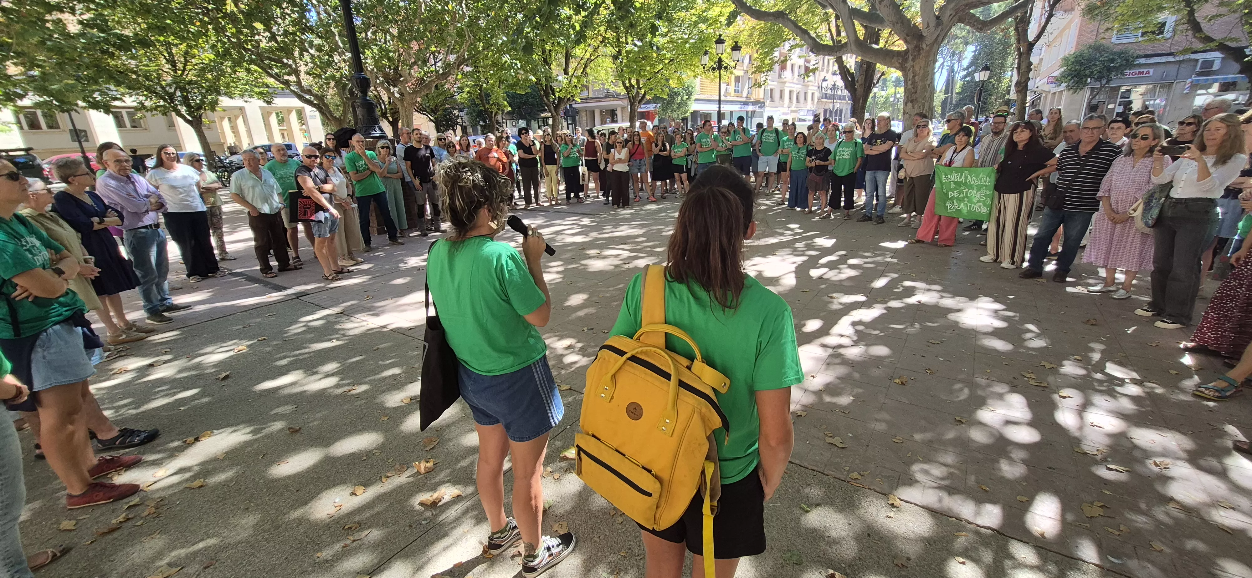 Concentración de sindicatos contra el modelo de la Inspección de Educación. Foto Myriam Martínez