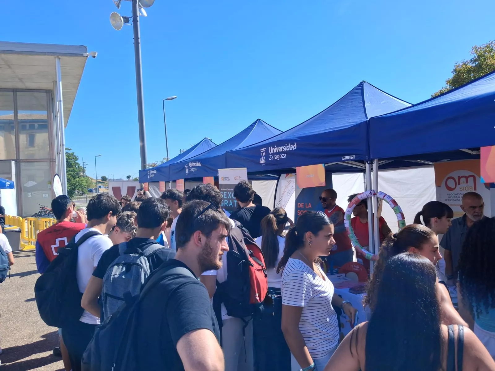 Fiesta de Bienvenida del Campus de Huesca curso 2026-2027. Foto Sara Malo