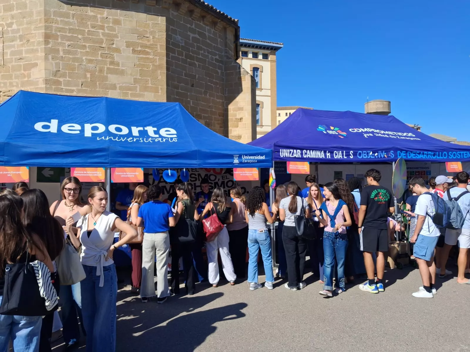 Fiesta de Bienvenida del Campus de Huesca curso 2026-2027. Foto Sara Malo