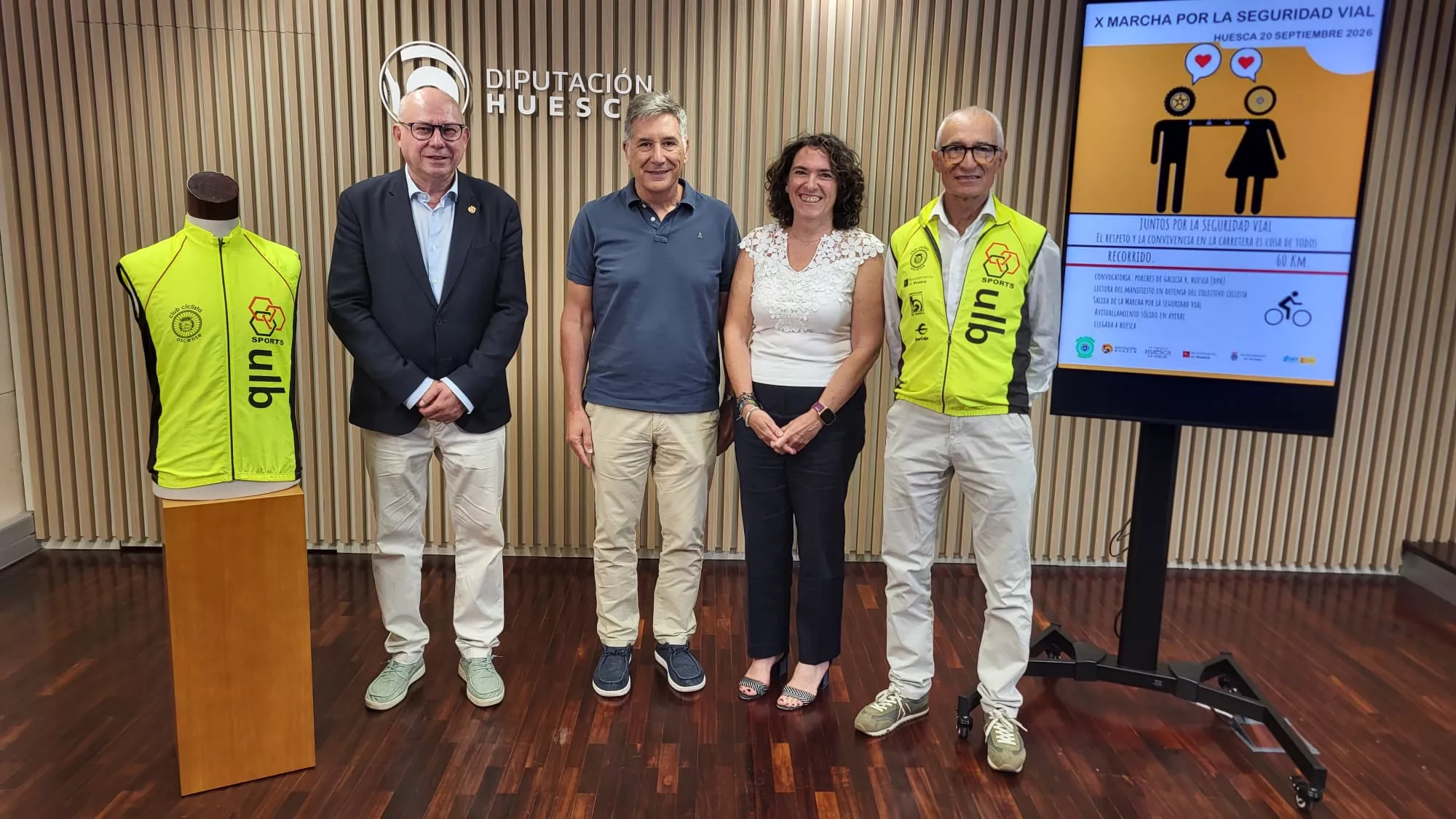Leopoldo Carranza, Ricardo Oliván, Margarita Padial y José Manuel Ballarín en la presentación de la X Marcha por la Seguridad Vial