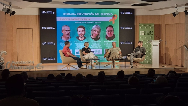 La mesa redonda se celebró en la Fundación Ibercaja. Foto Myriam Martínez