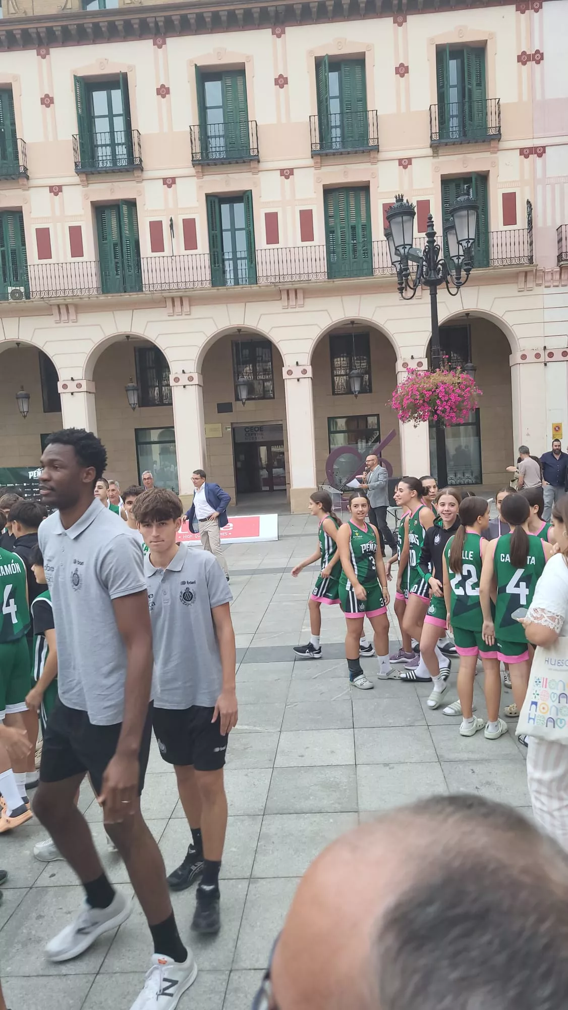 Presentación del Lobe Huesca la Magia