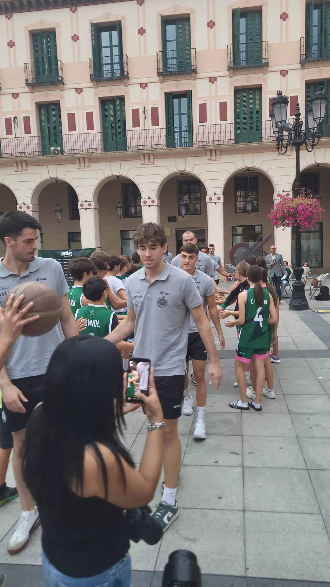 Presentación del Lobe Huesca la Magia