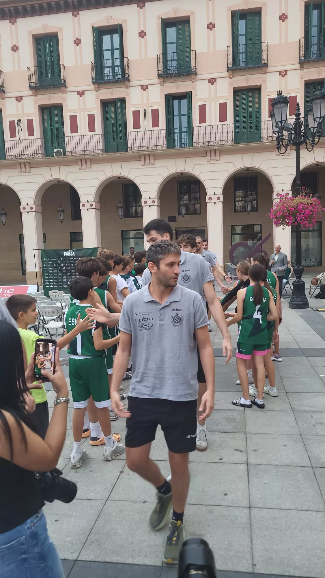 Presentación del Lobe Huesca la Magia