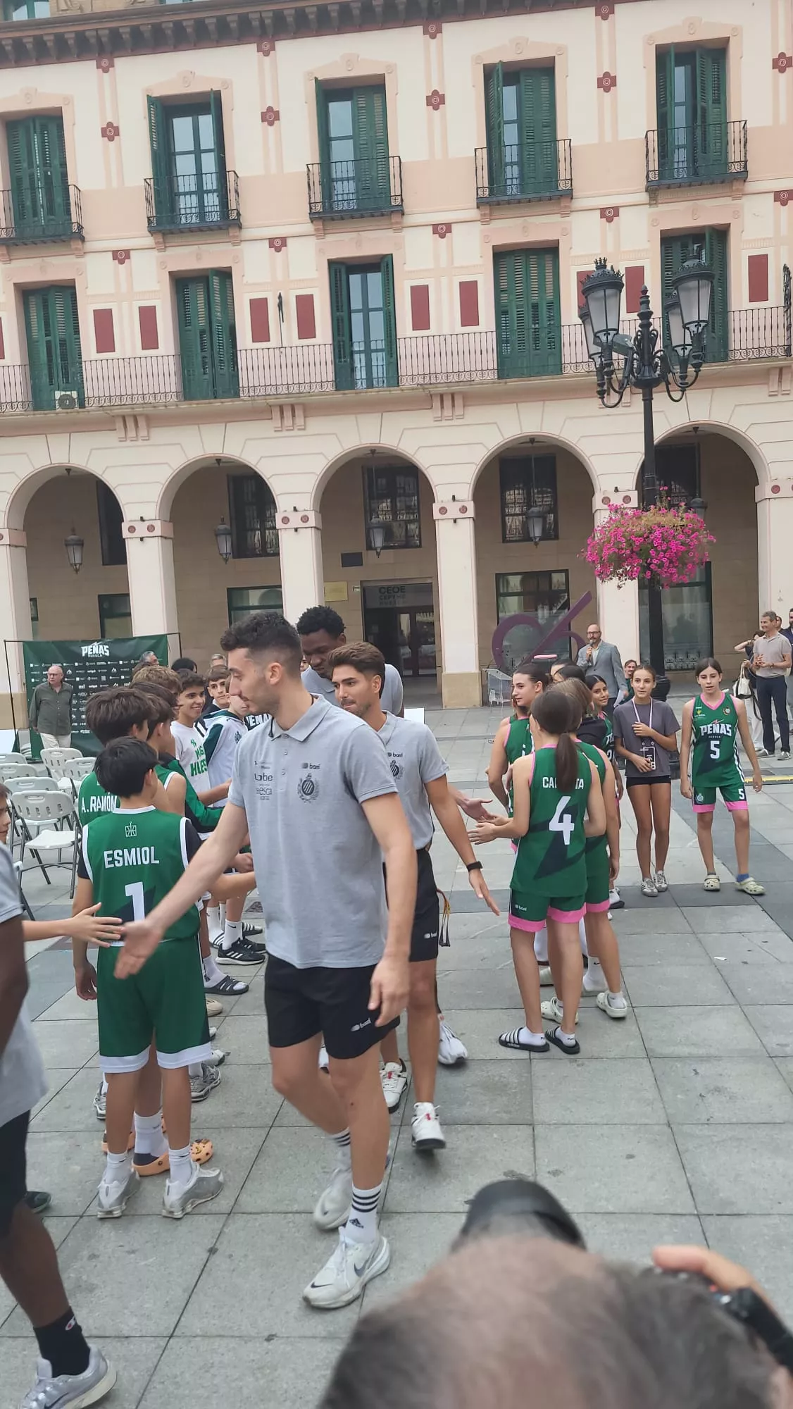 Presentación del Lobe Huesca la Magia
