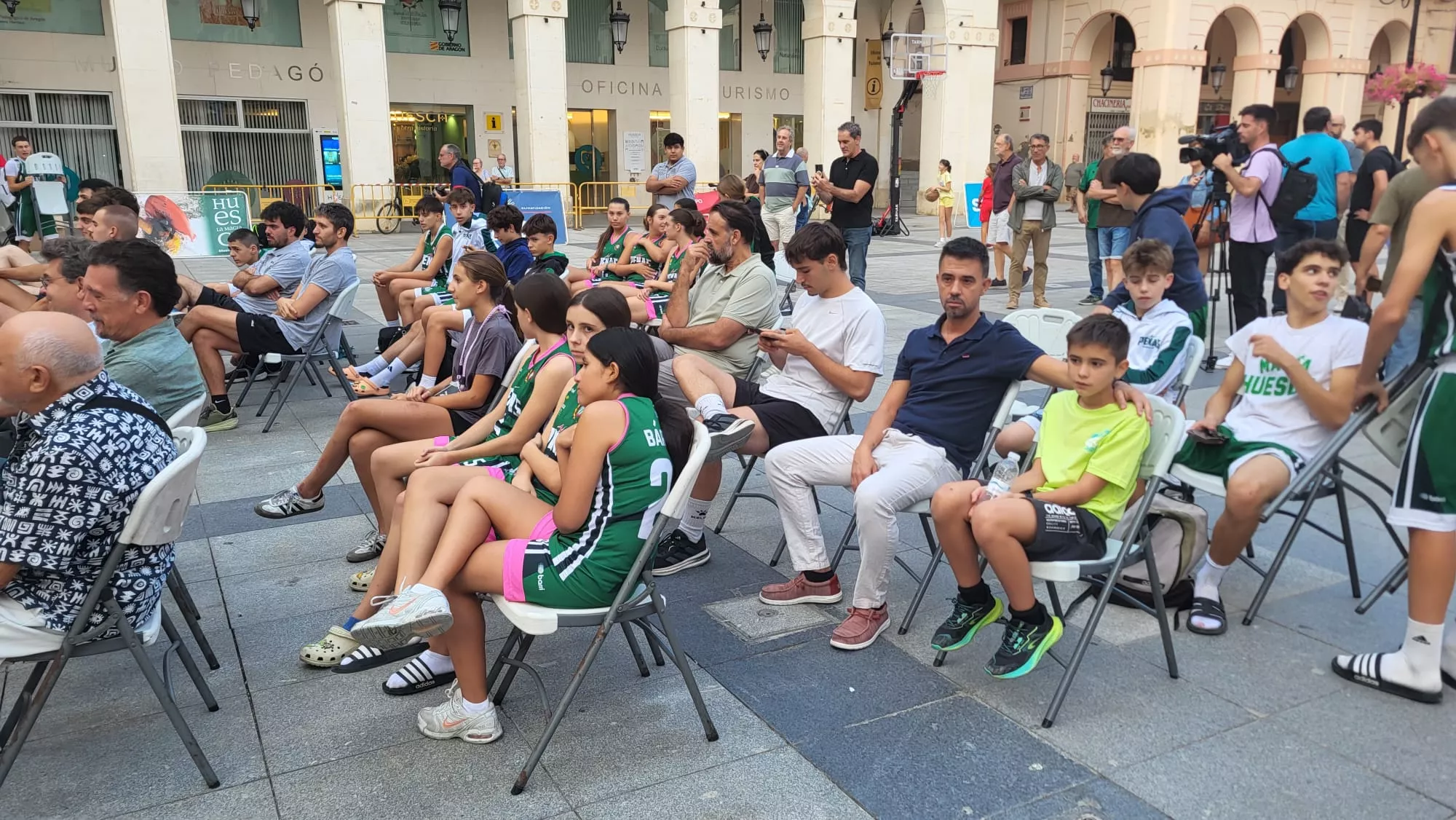 Presentación del Lobe Huesca la Magia