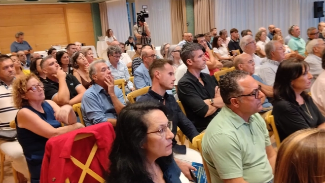 Asistentes a la presentación