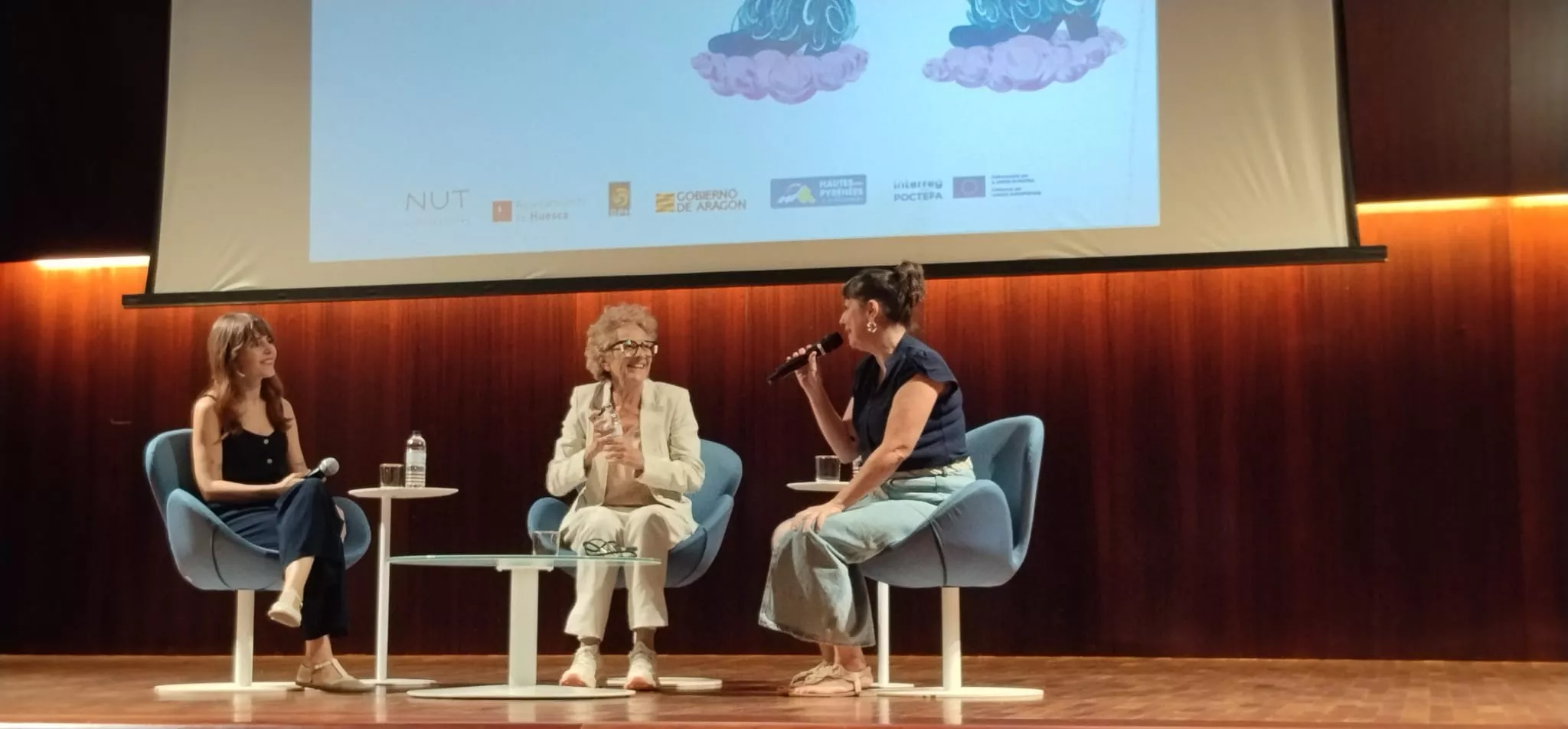 Marta Cabrera, Consuelo Trujillo y Estela Rasal en el coloquio sobre Ancestral en el Diosas Fest