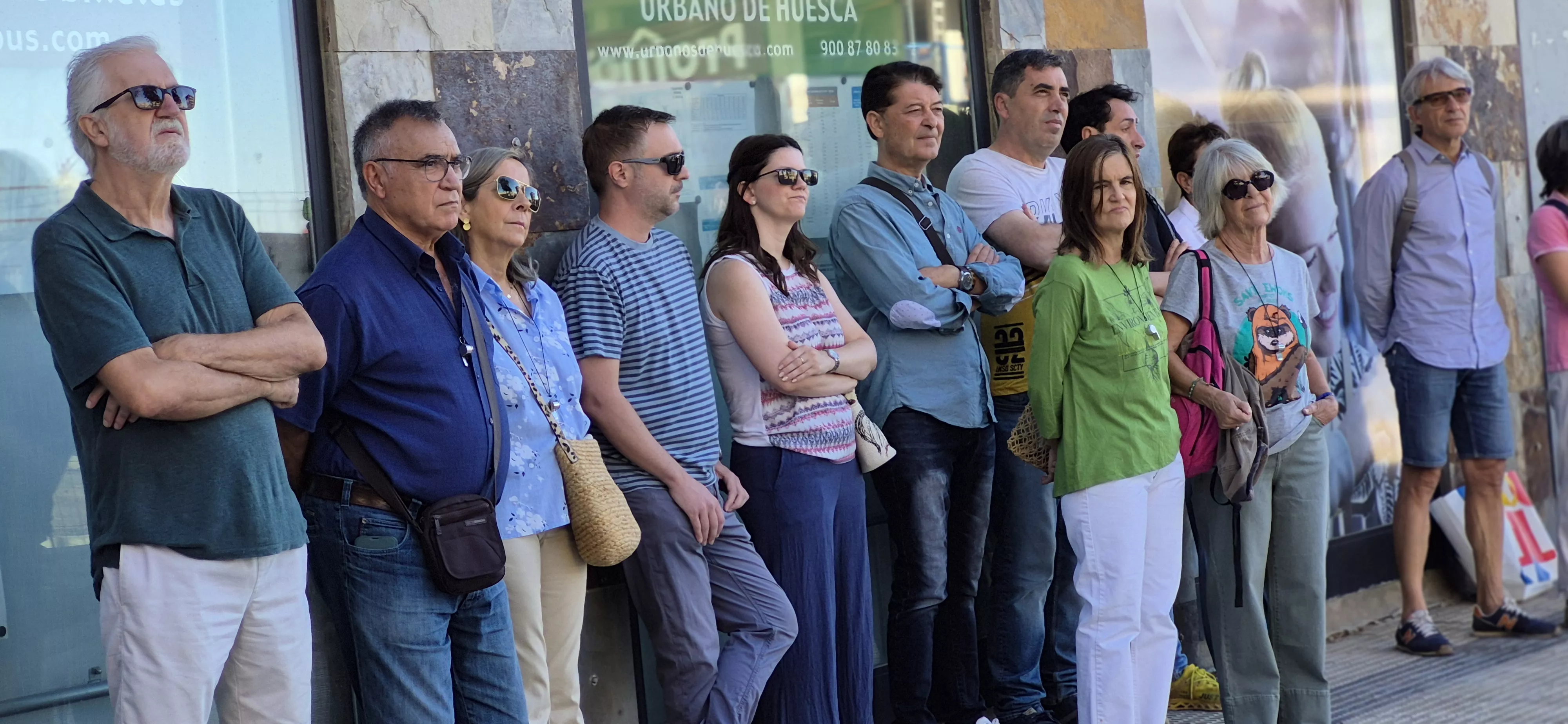 Concentración contra los "arboricidios" en Huesca. Foto Myriam Martínez