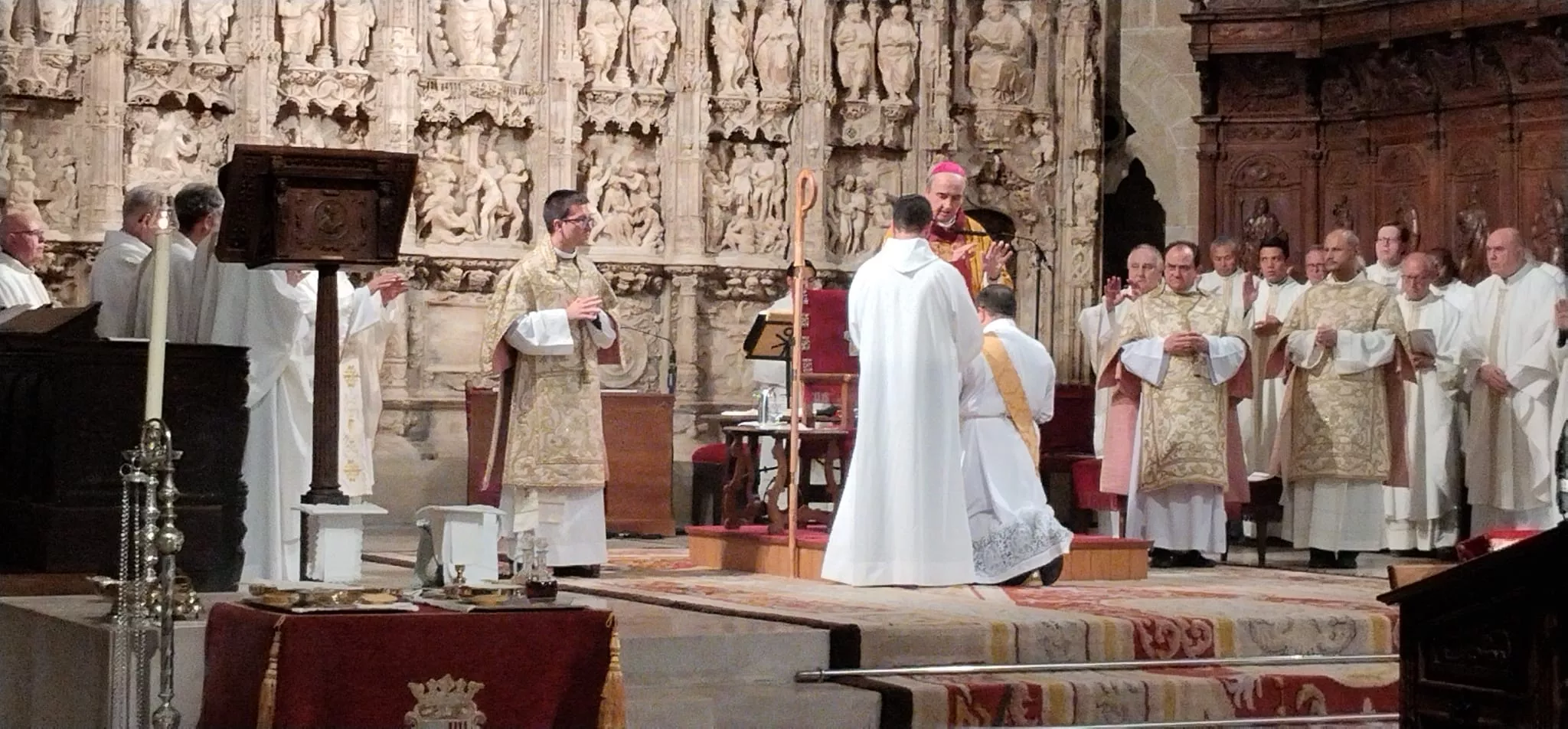 Ordenación sacerdotal de Reynaldo Jesús Cárdenas en Huesca