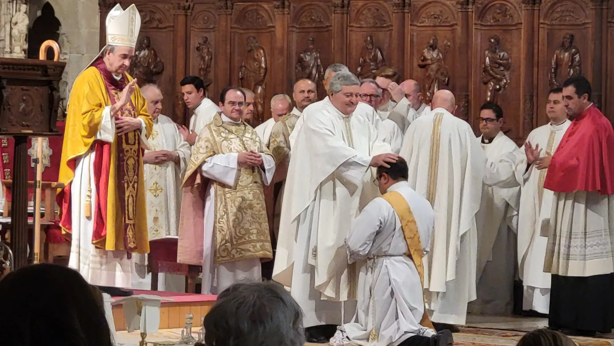 Ordenación sacerdotal de Reynaldo Jesús Cárdenas en Huesca