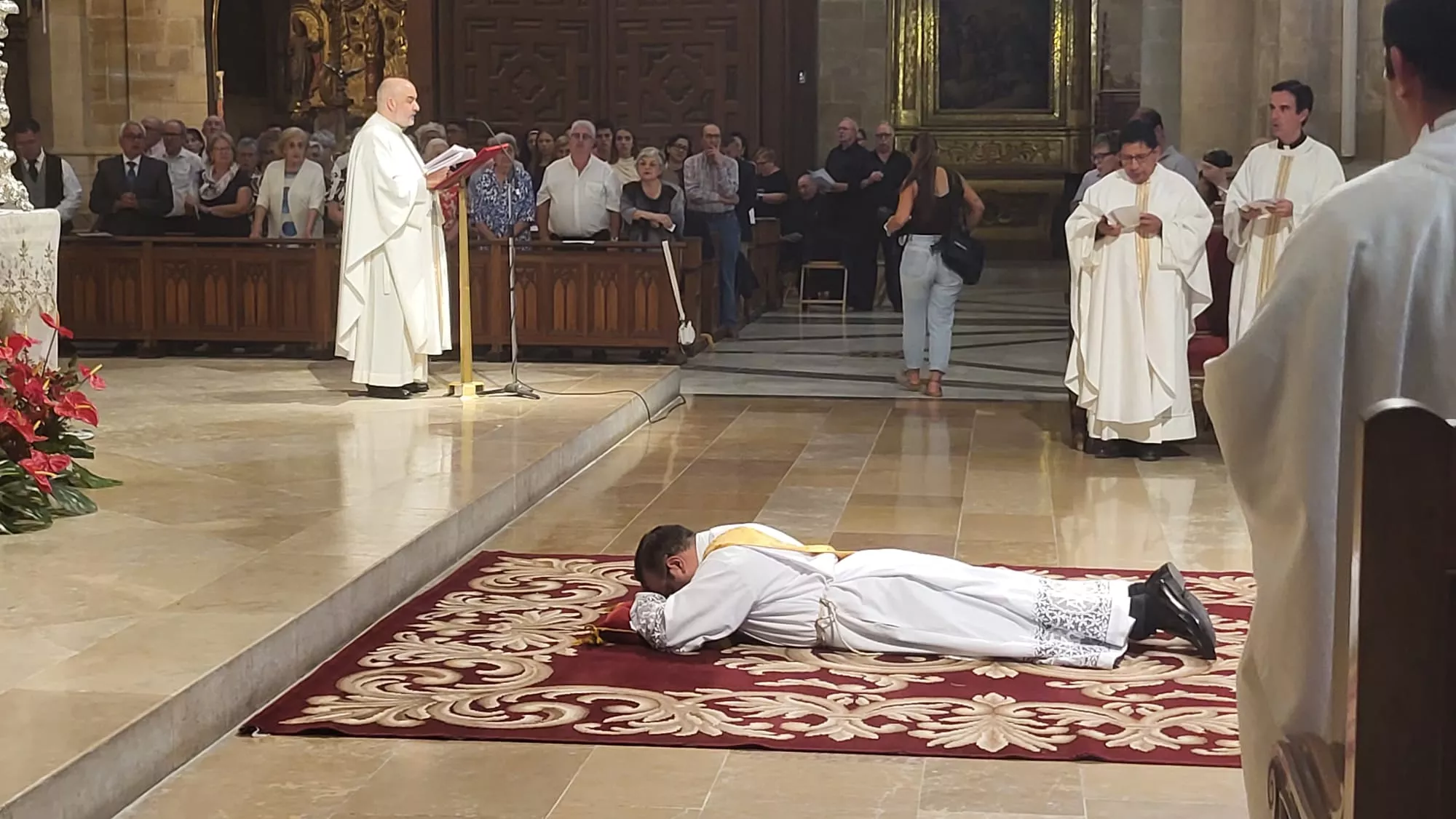 Ordenación sacerdotal de Reynaldo Jesús Cárdenas en Huesca