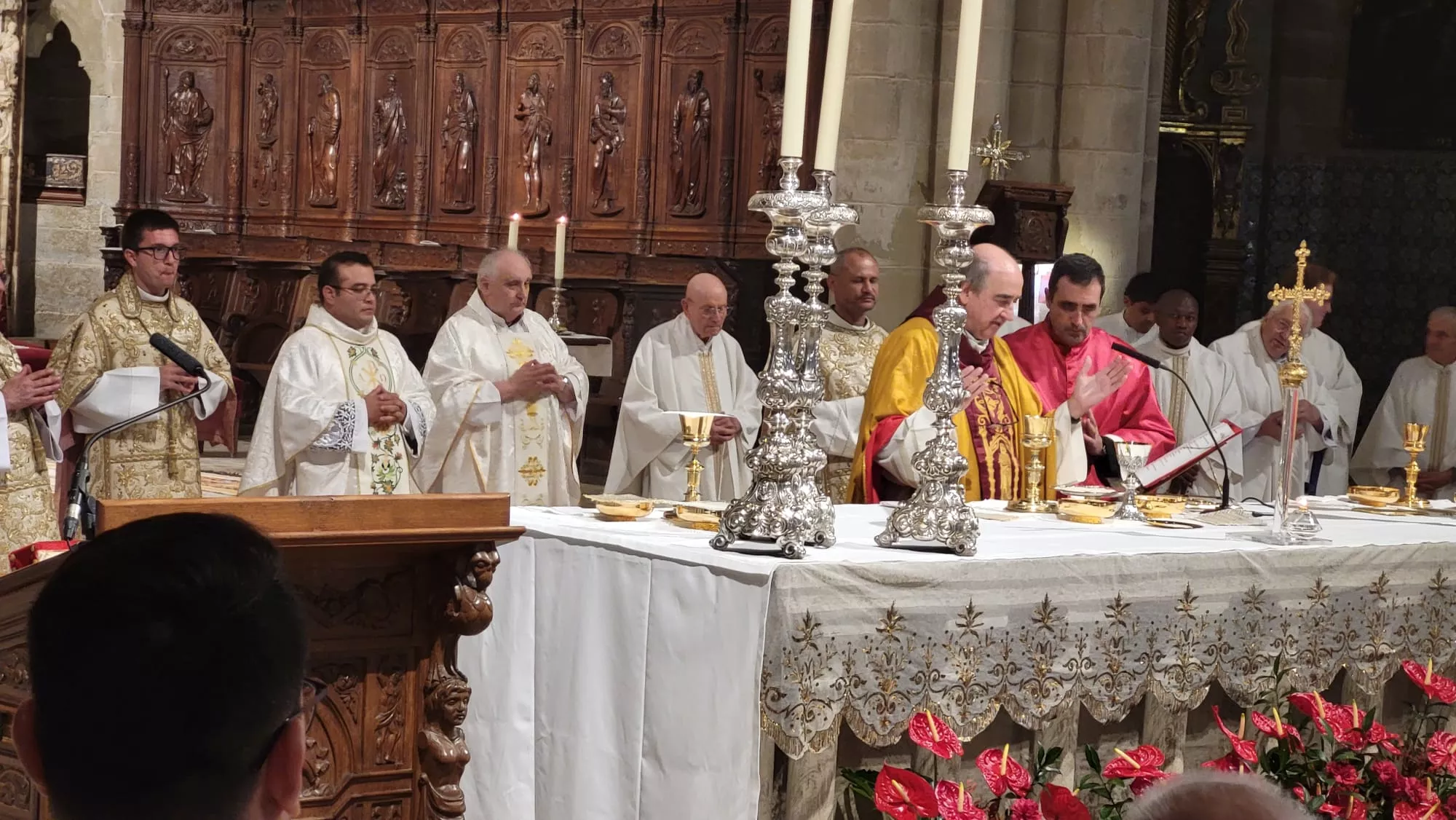 Ordenación sacerdotal de Reynaldo Jesús Cárdenas en Huesca