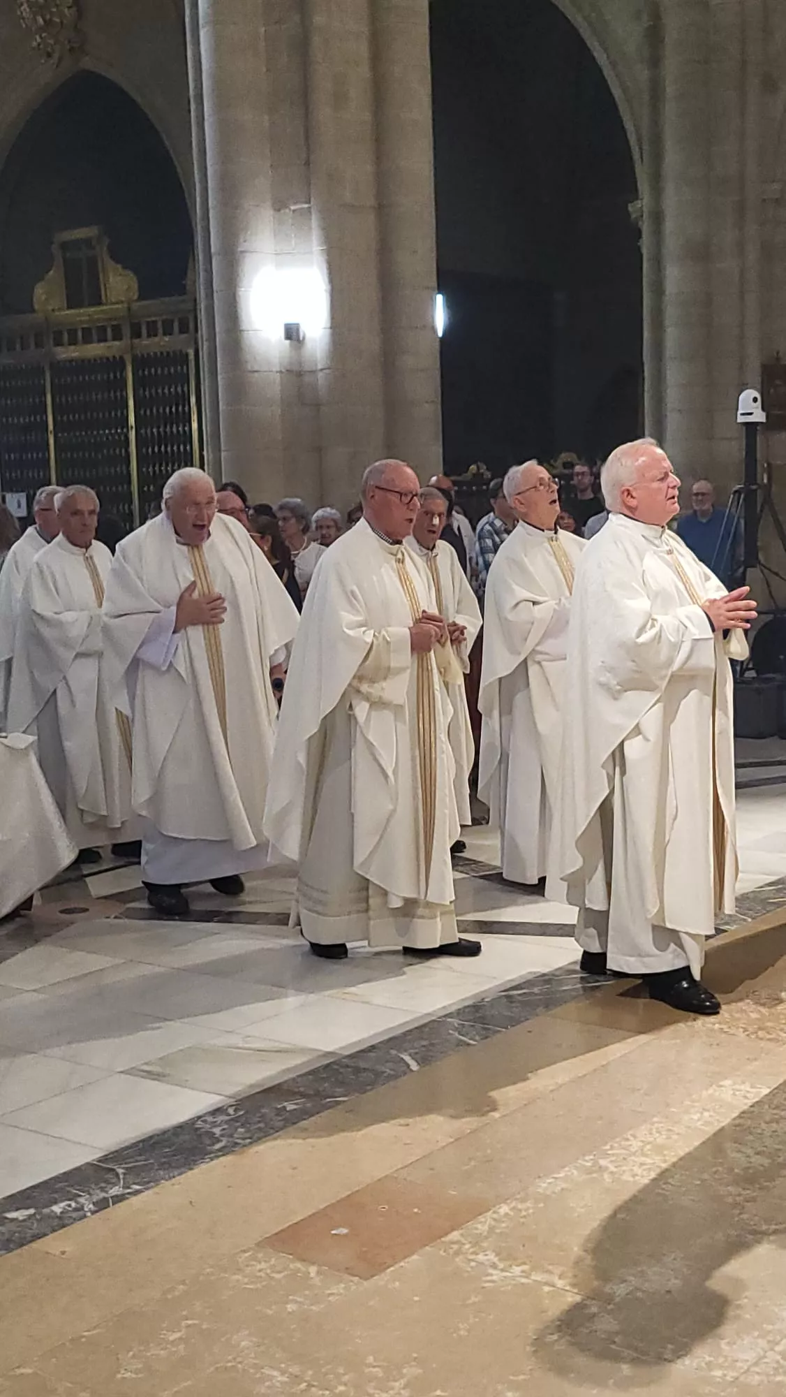 Ordenación sacerdotal de Reynaldo Jesús Cárdenas en Huesca
