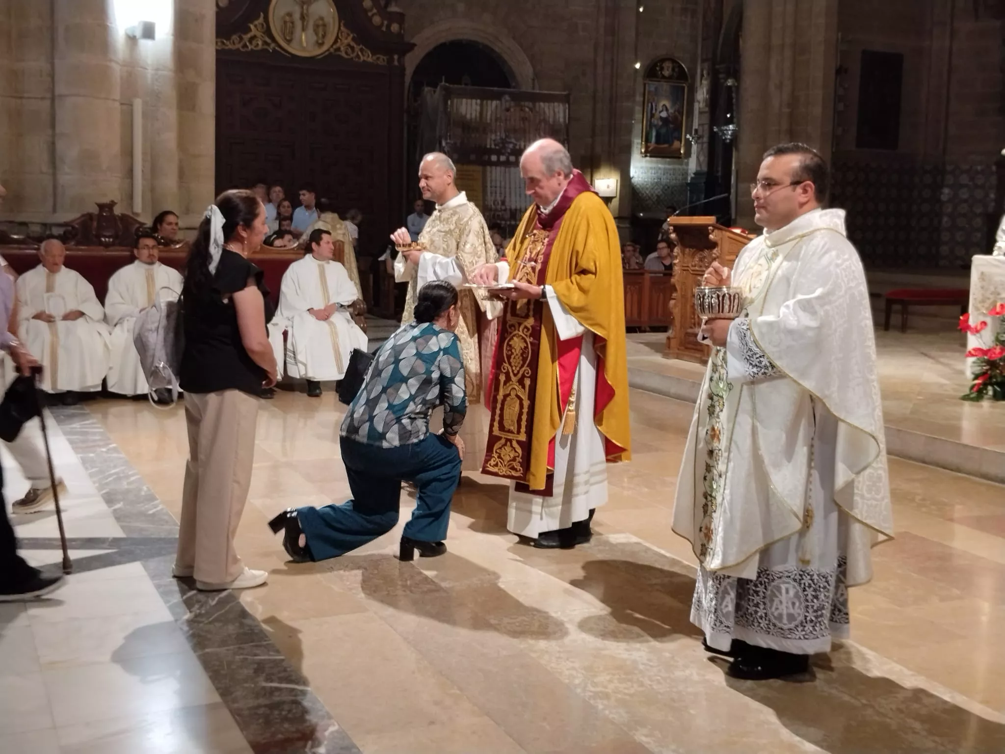 Ordenación sacerdotal de Reynaldo Jesús Cárdenas en Huesca